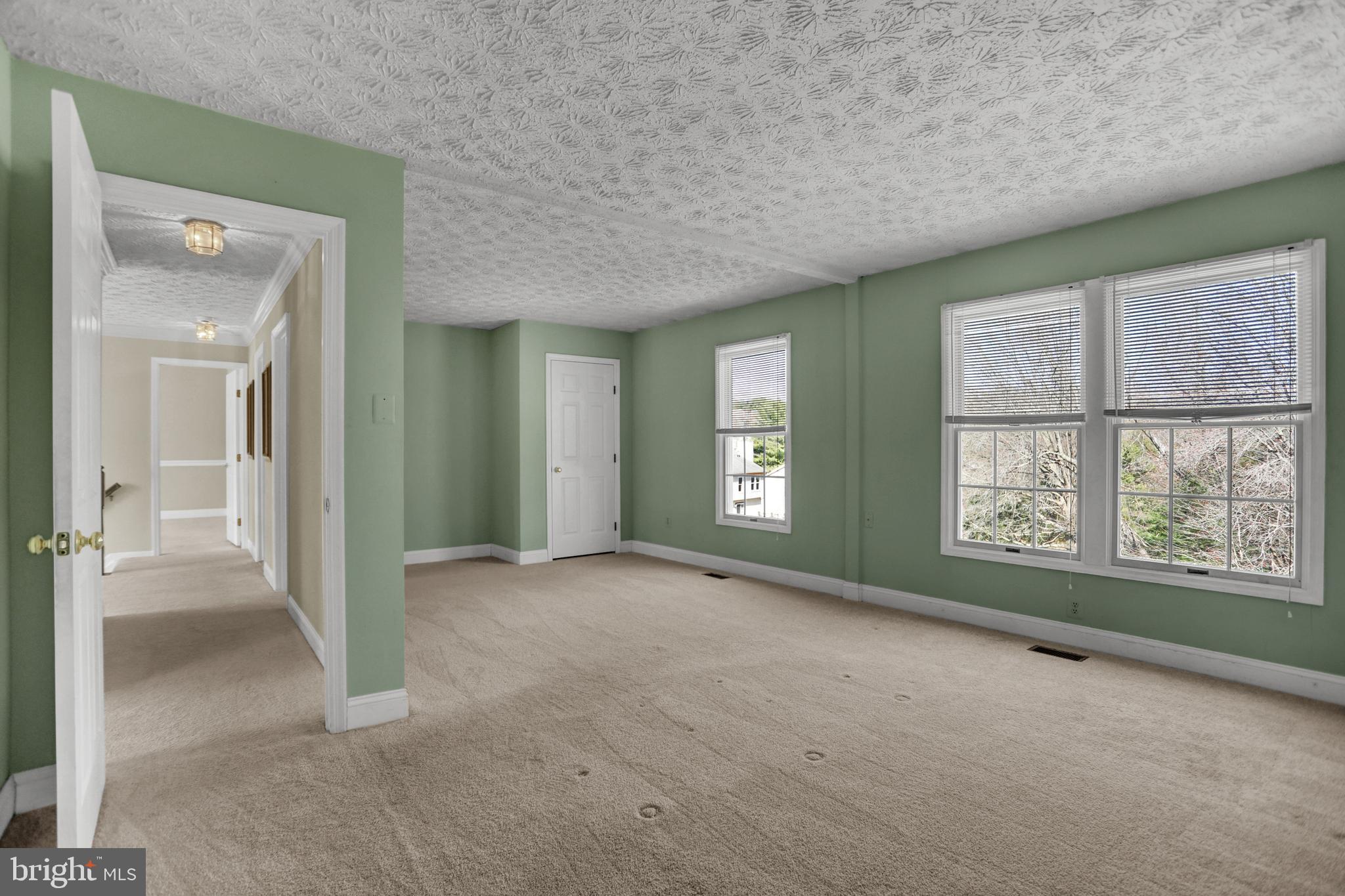 GLENWOOD GARTH - Residential