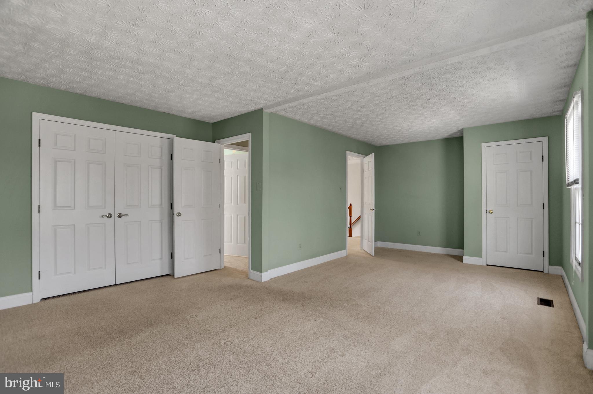 GLENWOOD GARTH - Residential