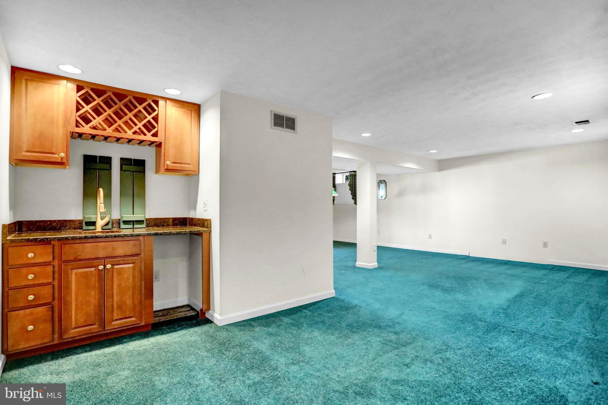 GLENWOOD GARTH - Residential