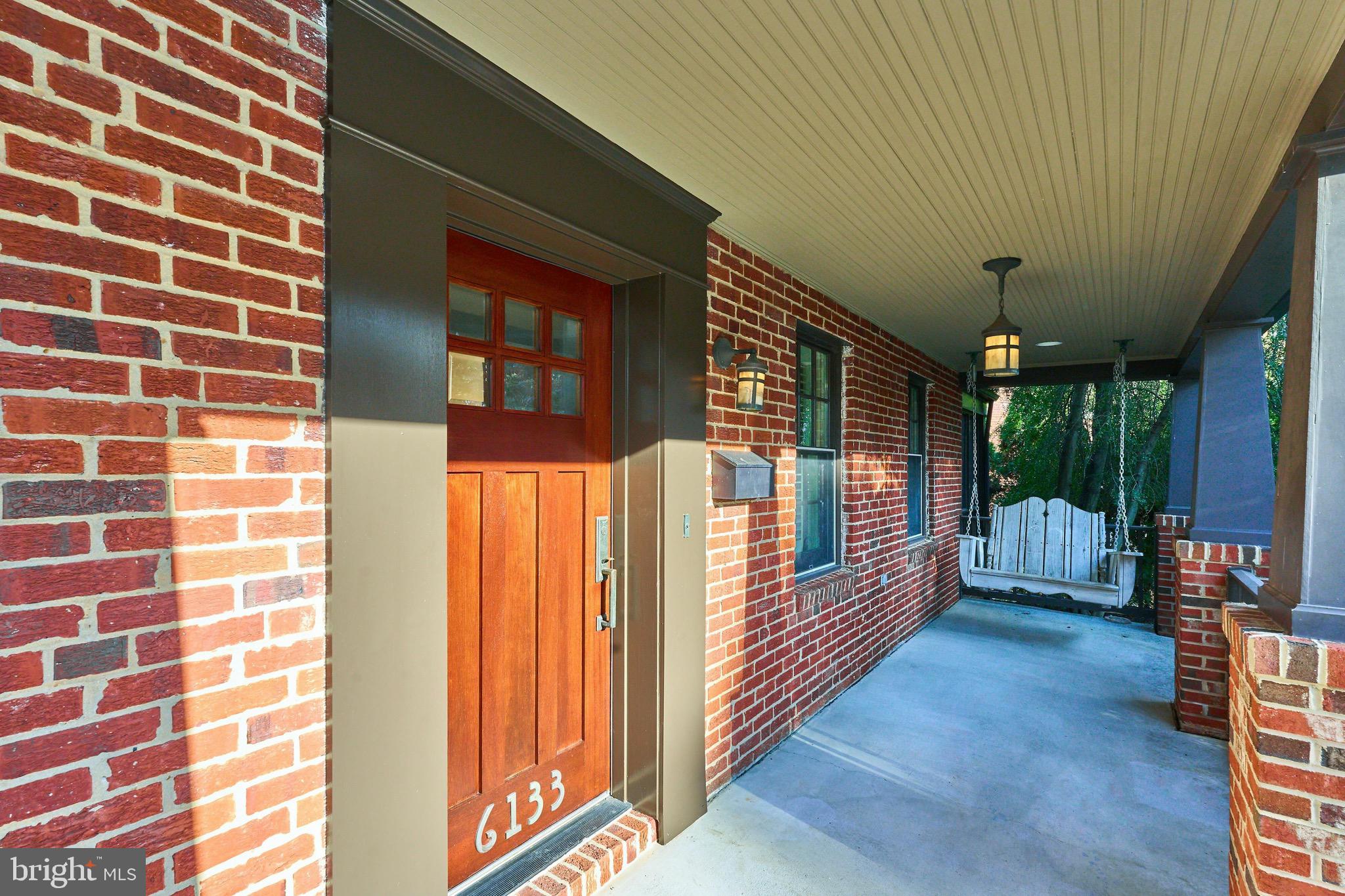 MADISON MANOR - Residential