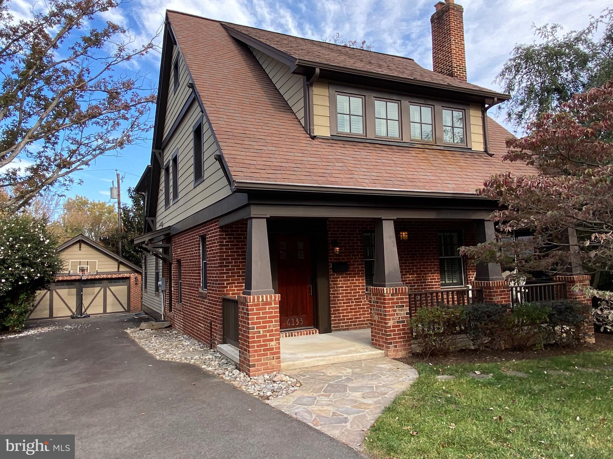 MADISON MANOR - Residential