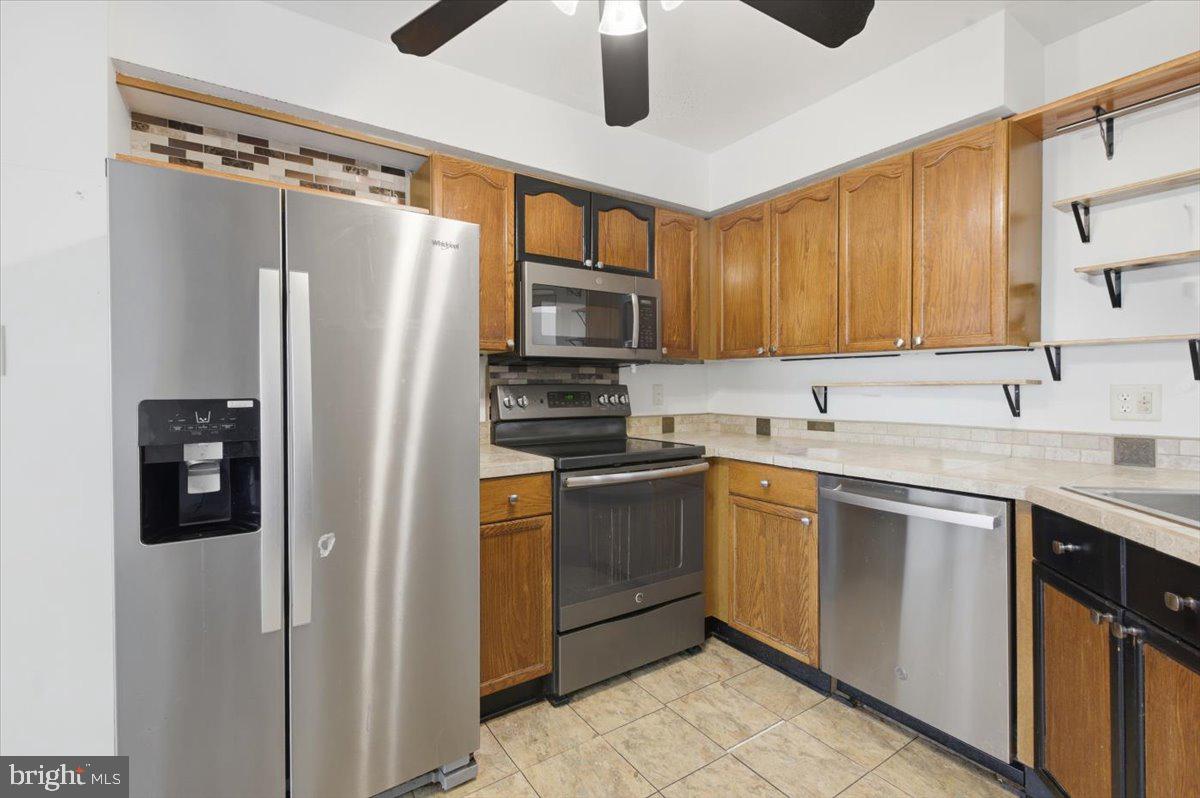 HERITAGE HILLS - Residential