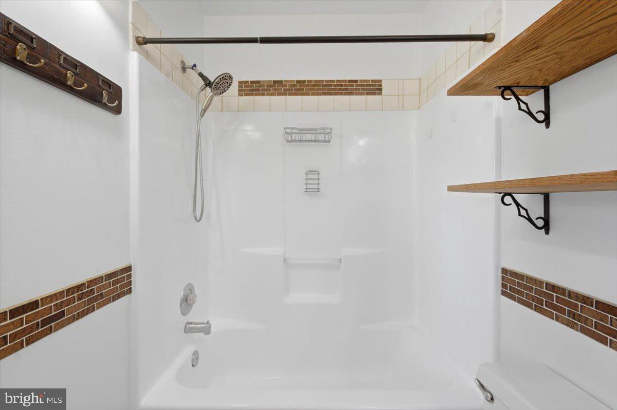 HERITAGE HILLS - Residential