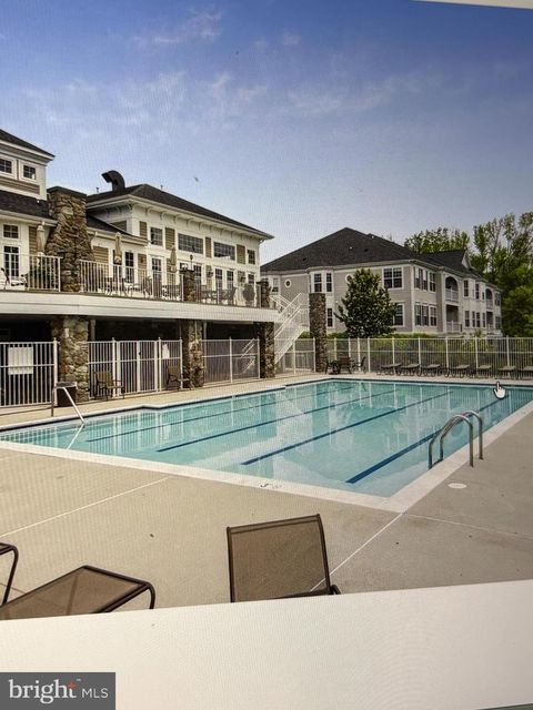 Photo of 1523 Enyart Way #102, ANNAPOLIS, MD 21409 (MLS # MDAA2140412)