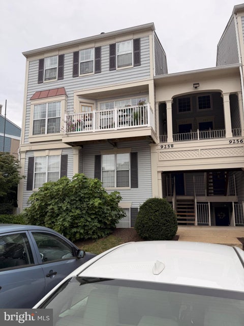 Condo For Rent - 9258 Cardinal Forest Lane #302<br/> LORTON, VA 22079