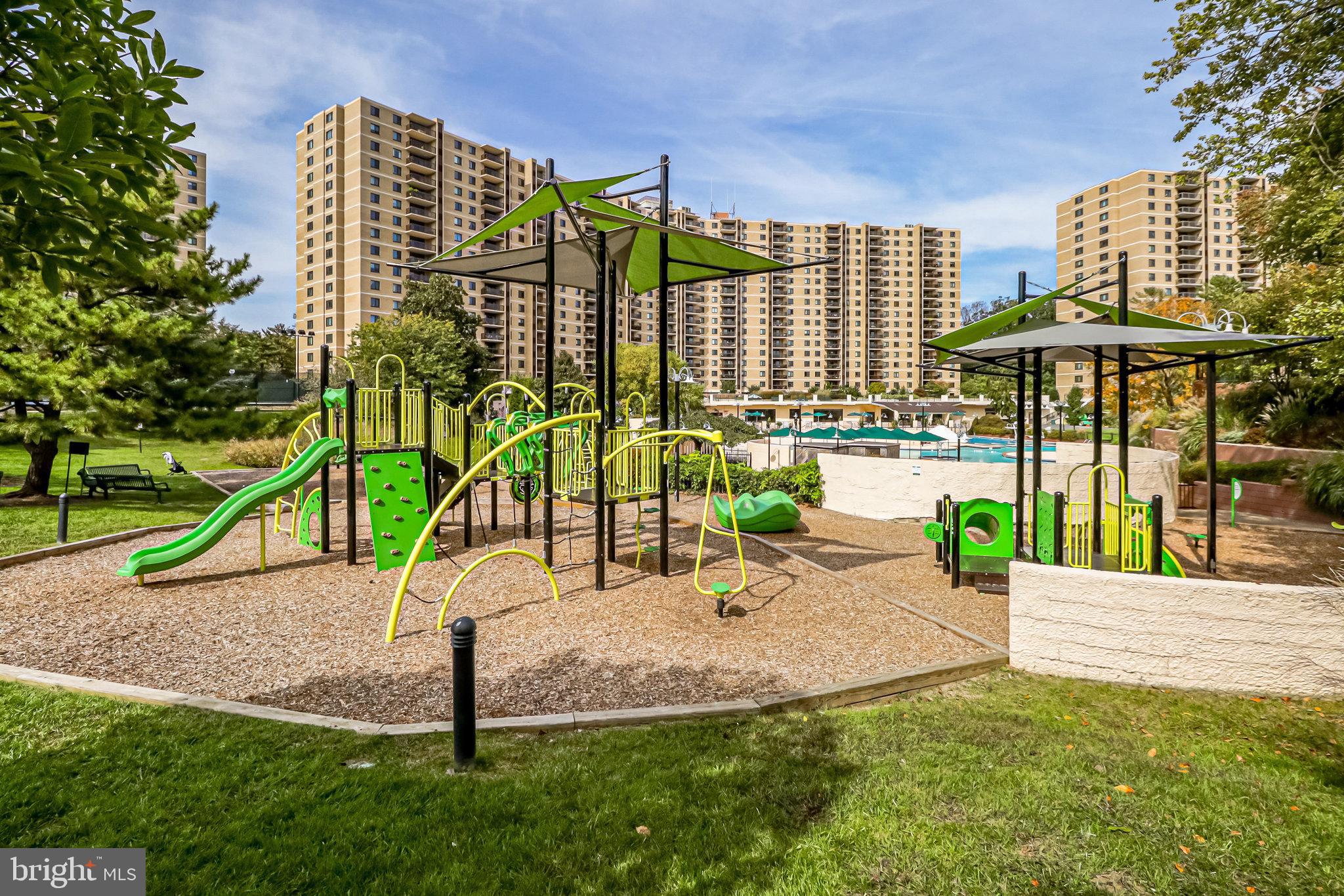 WATERGATE AT LANDMARK - Residential Lease