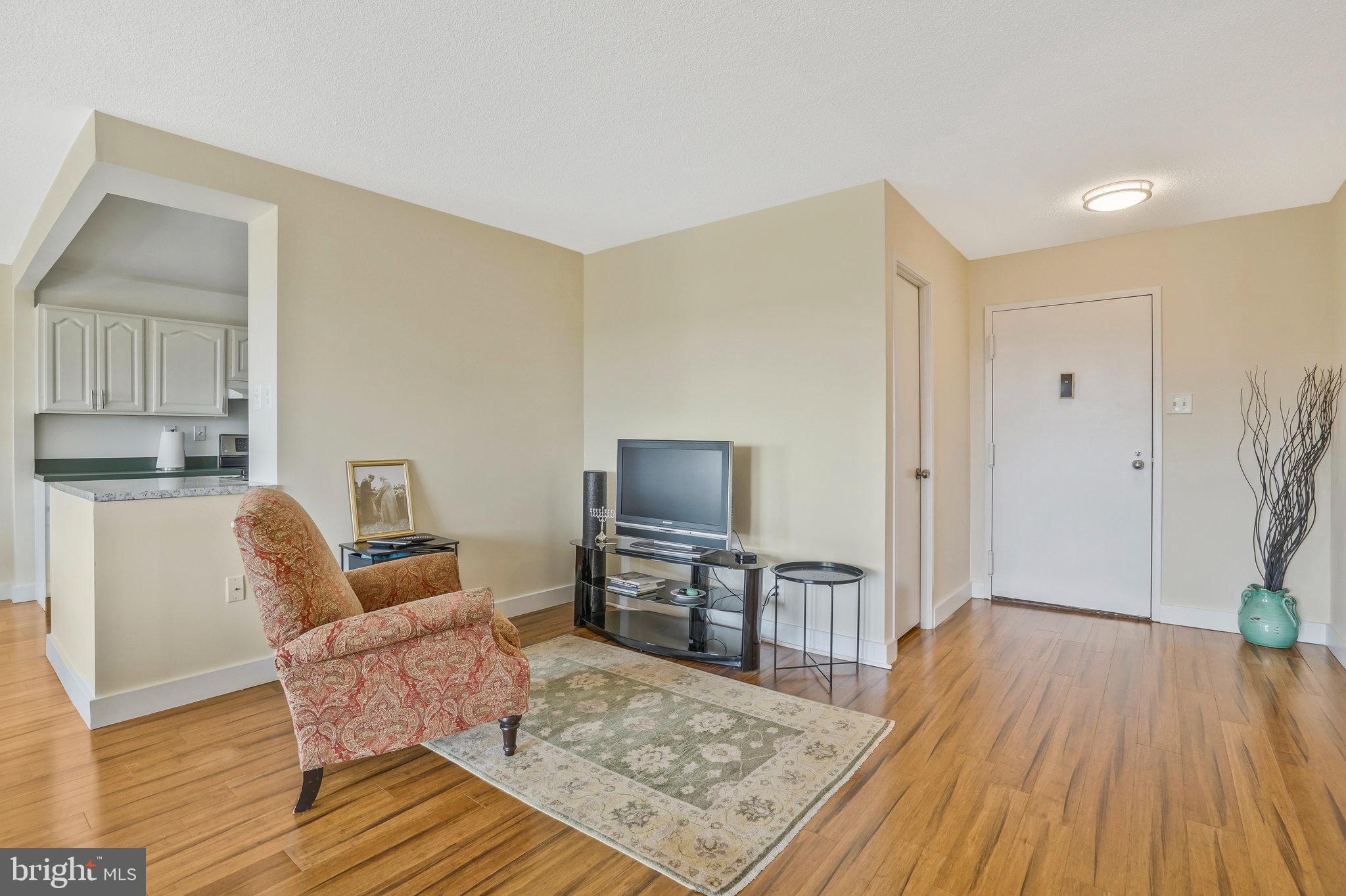 WATERGATE AT LANDMARK - Residential Lease