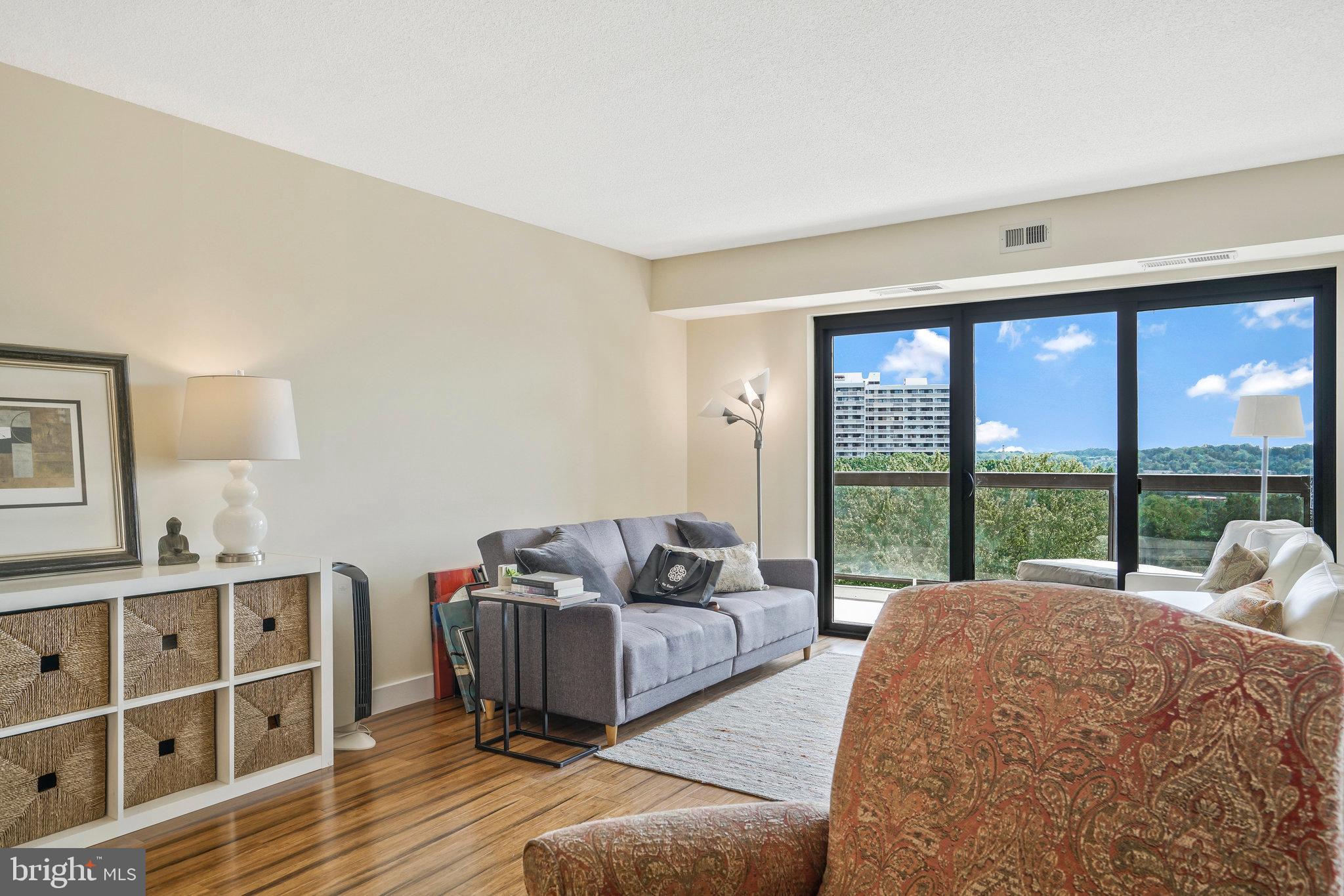 WATERGATE AT LANDMARK - Residential Lease