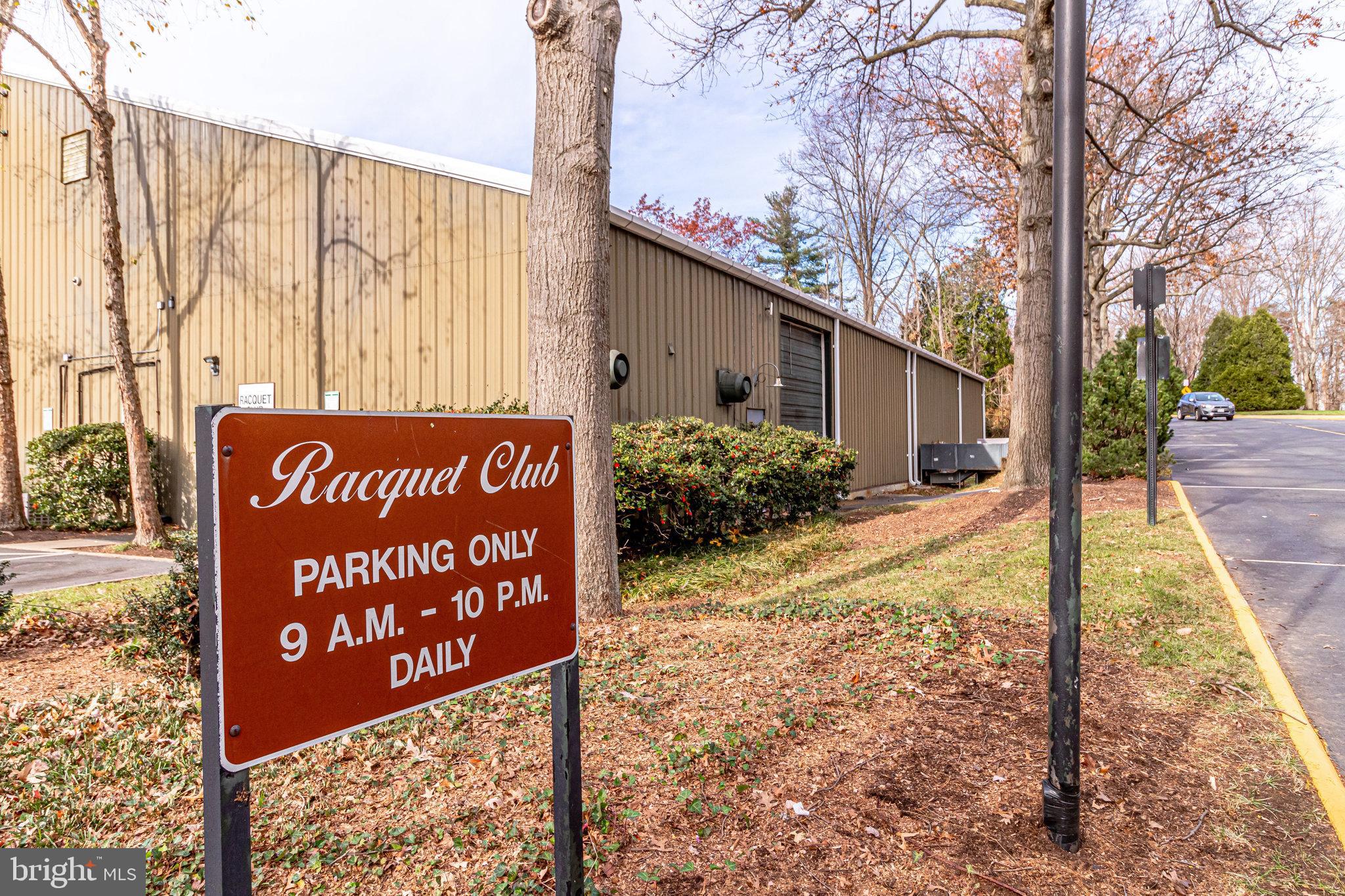 WATERGATE AT LANDMARK - Residential Lease