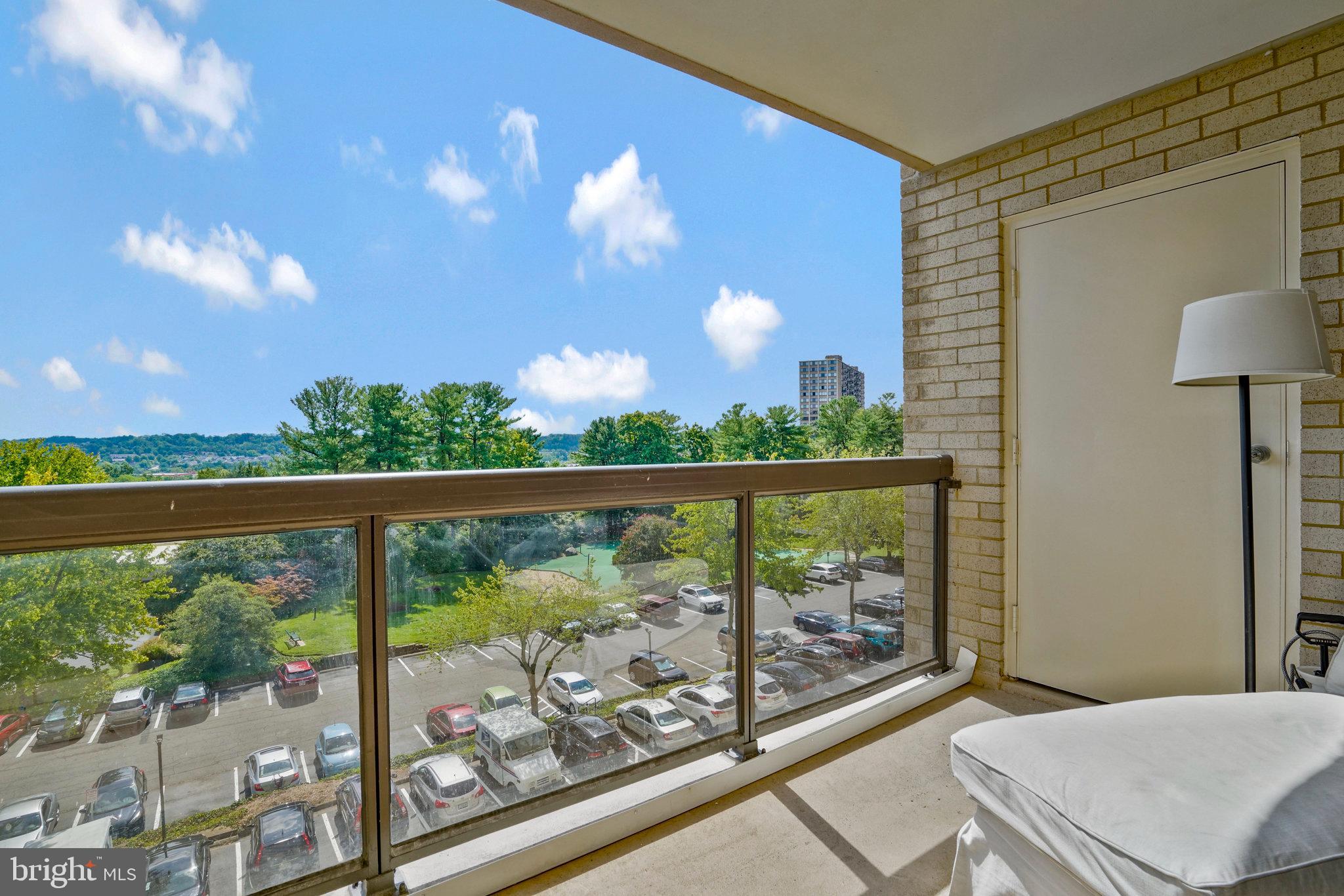 WATERGATE AT LANDMARK - Residential Lease