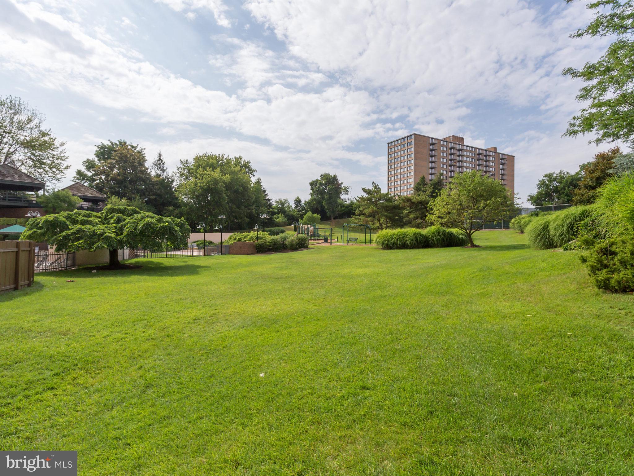 WATERGATE AT LANDMARK - Residential Lease