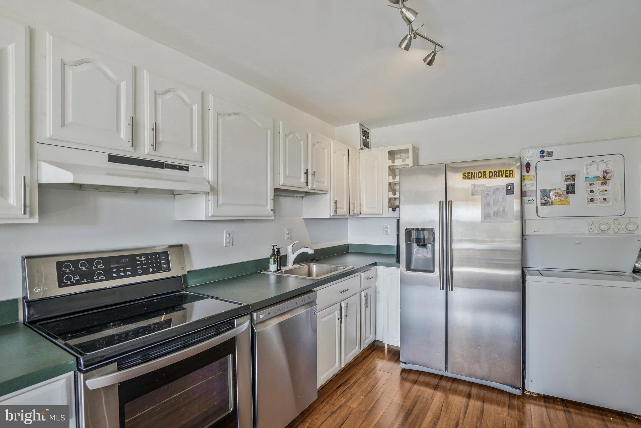 WATERGATE AT LANDMARK - Residential Lease