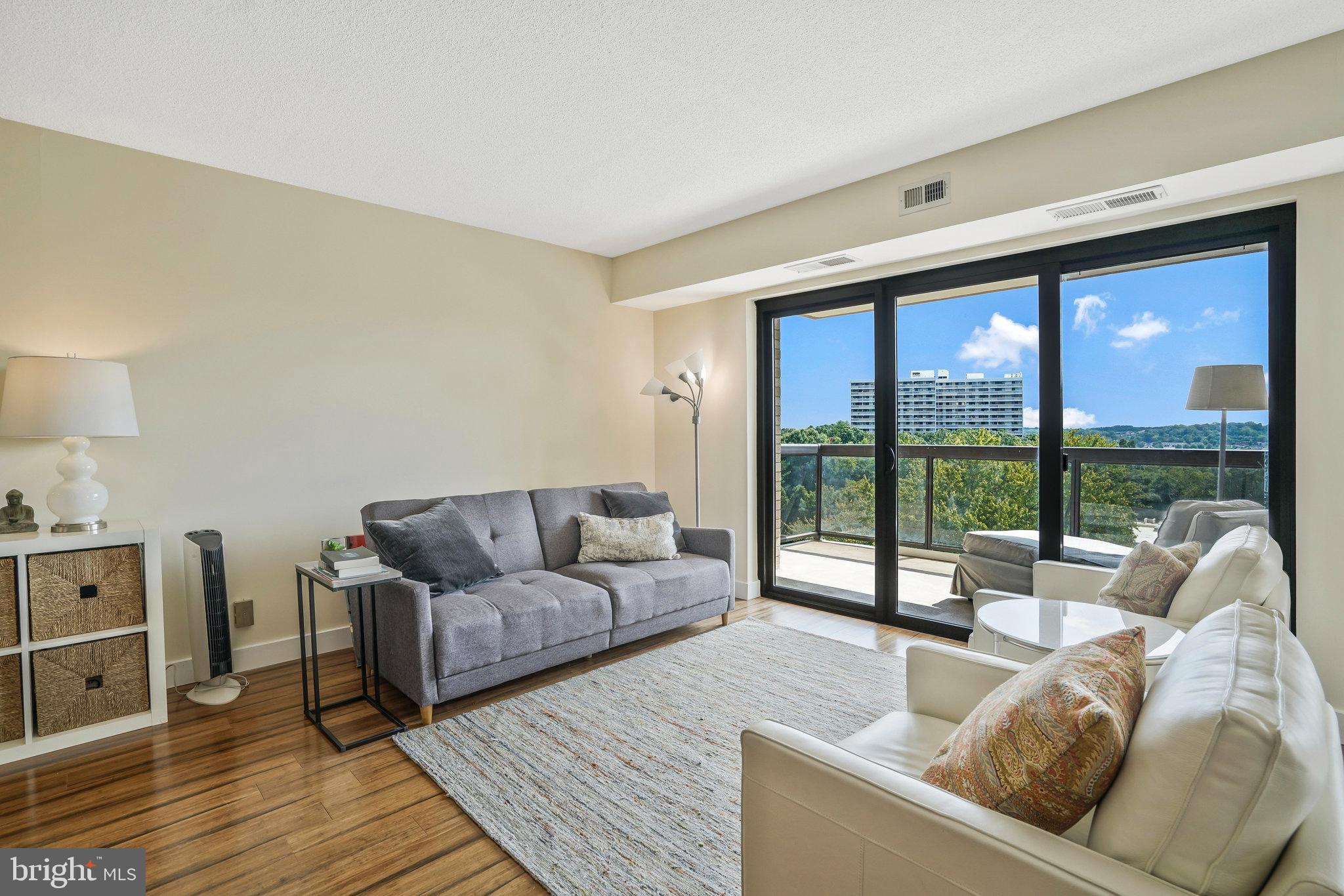 WATERGATE AT LANDMARK - Residential Lease