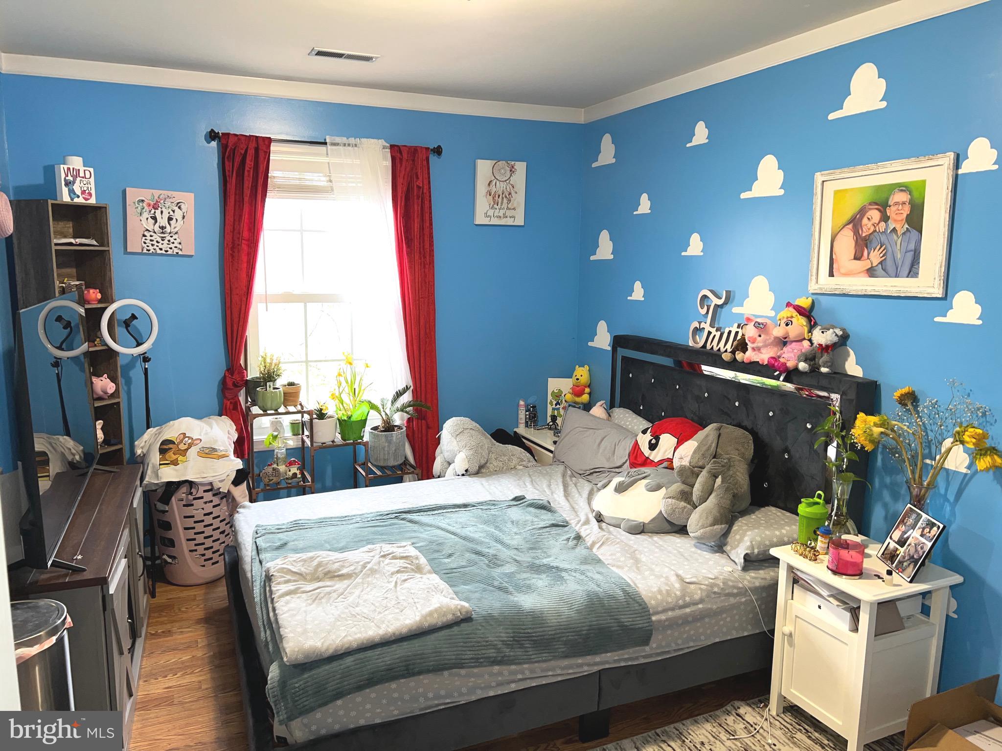 AMBER WOODS - Residential