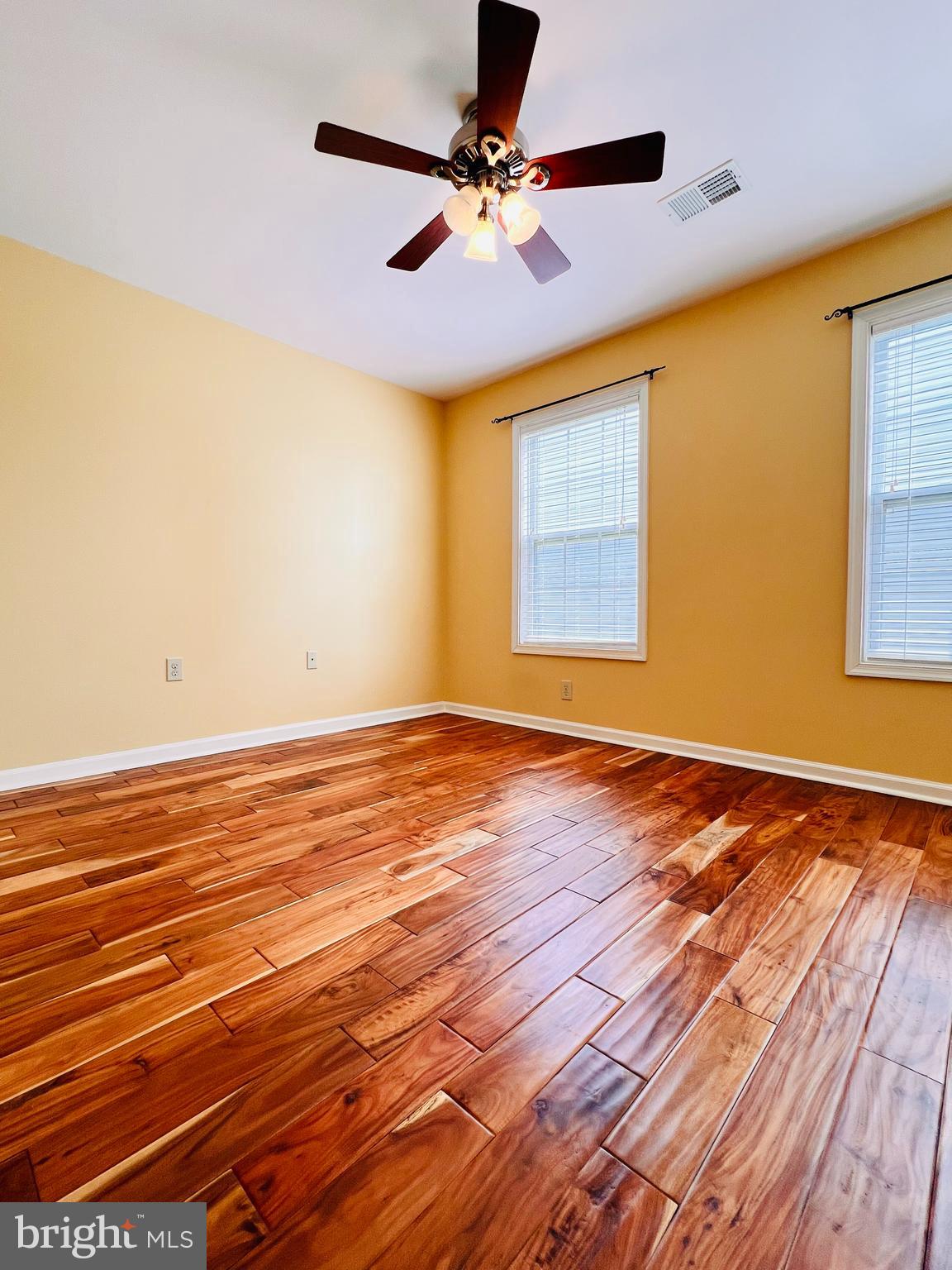 BRIAR RUN - Residential