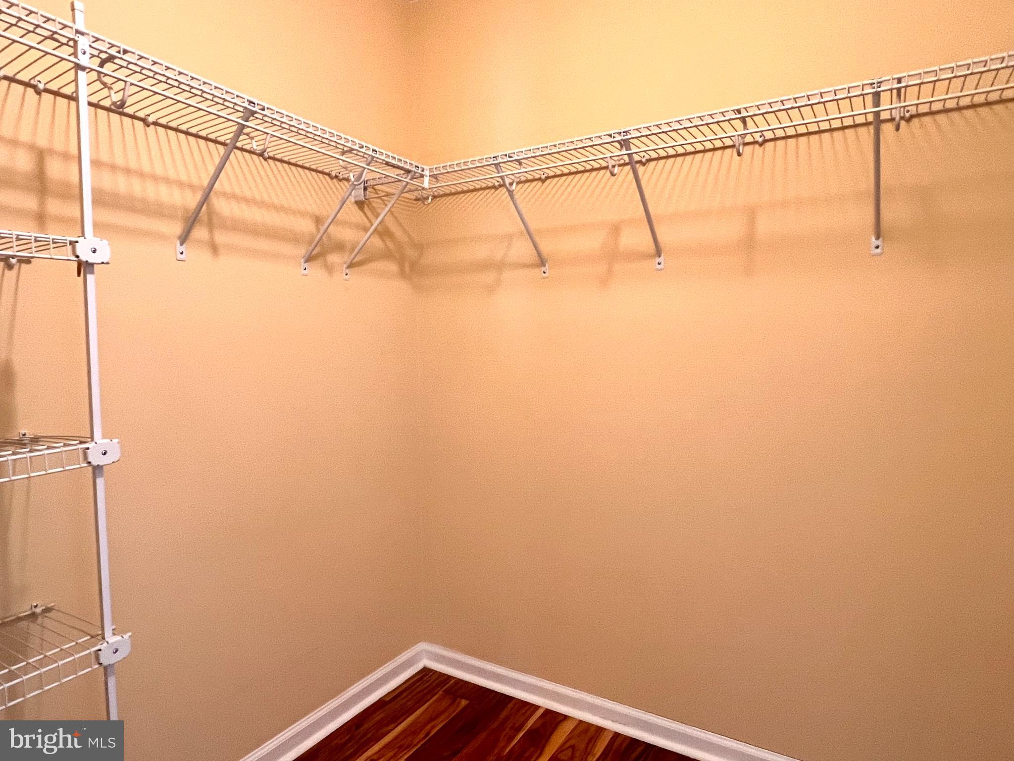 BRIAR RUN - Residential