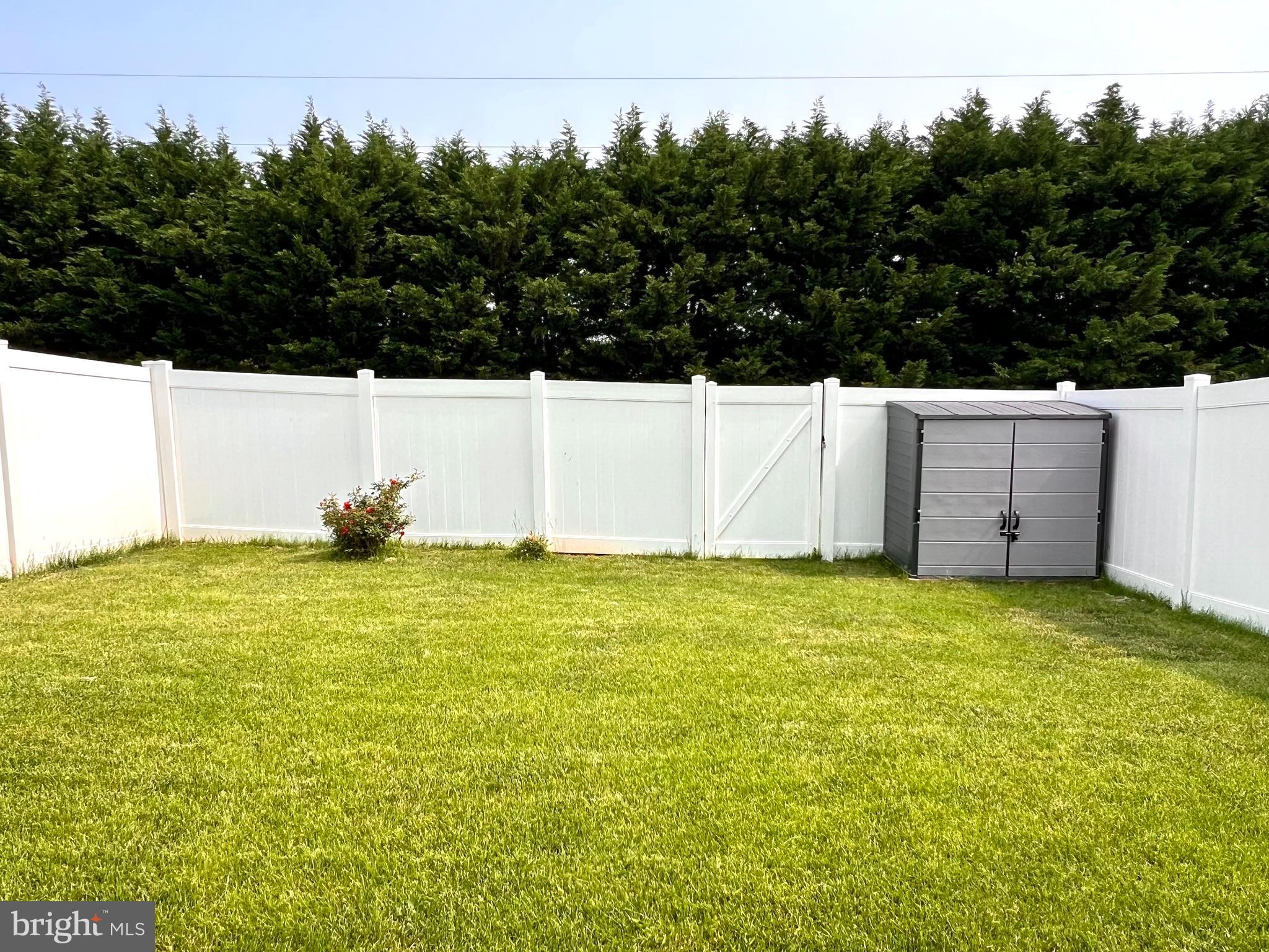 BRIAR RUN - Residential