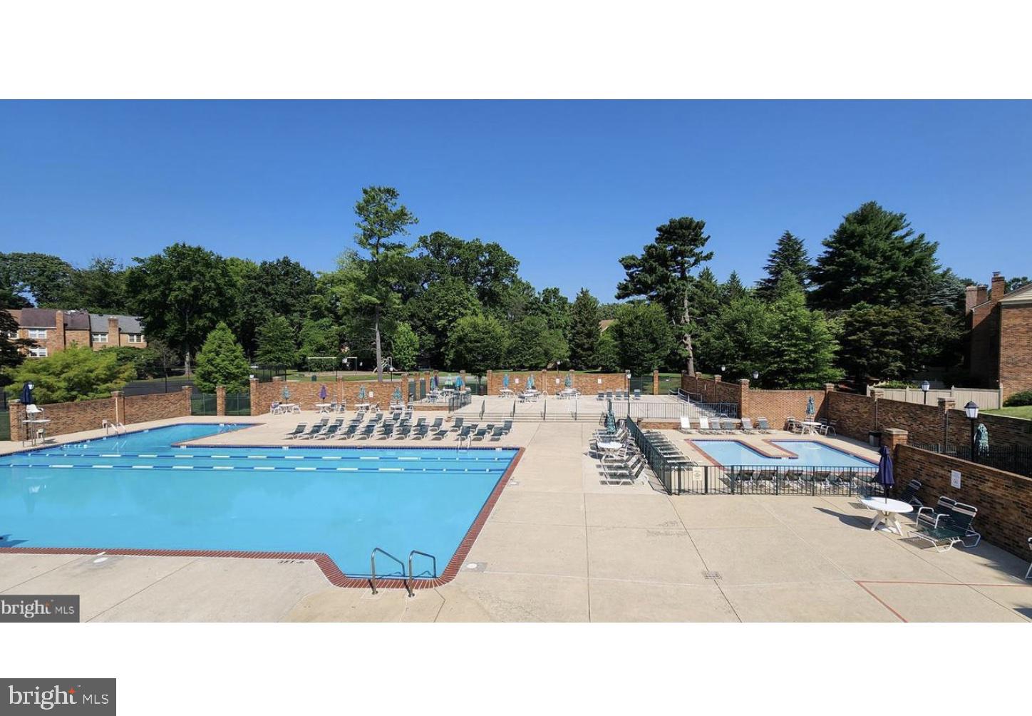 GEORGETOWN VILLAGE - Residential Lease