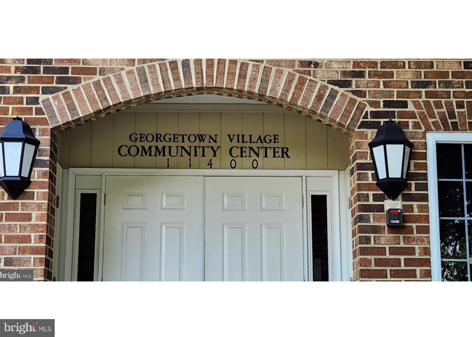 GEORGETOWN VILLAGE - Residential Lease