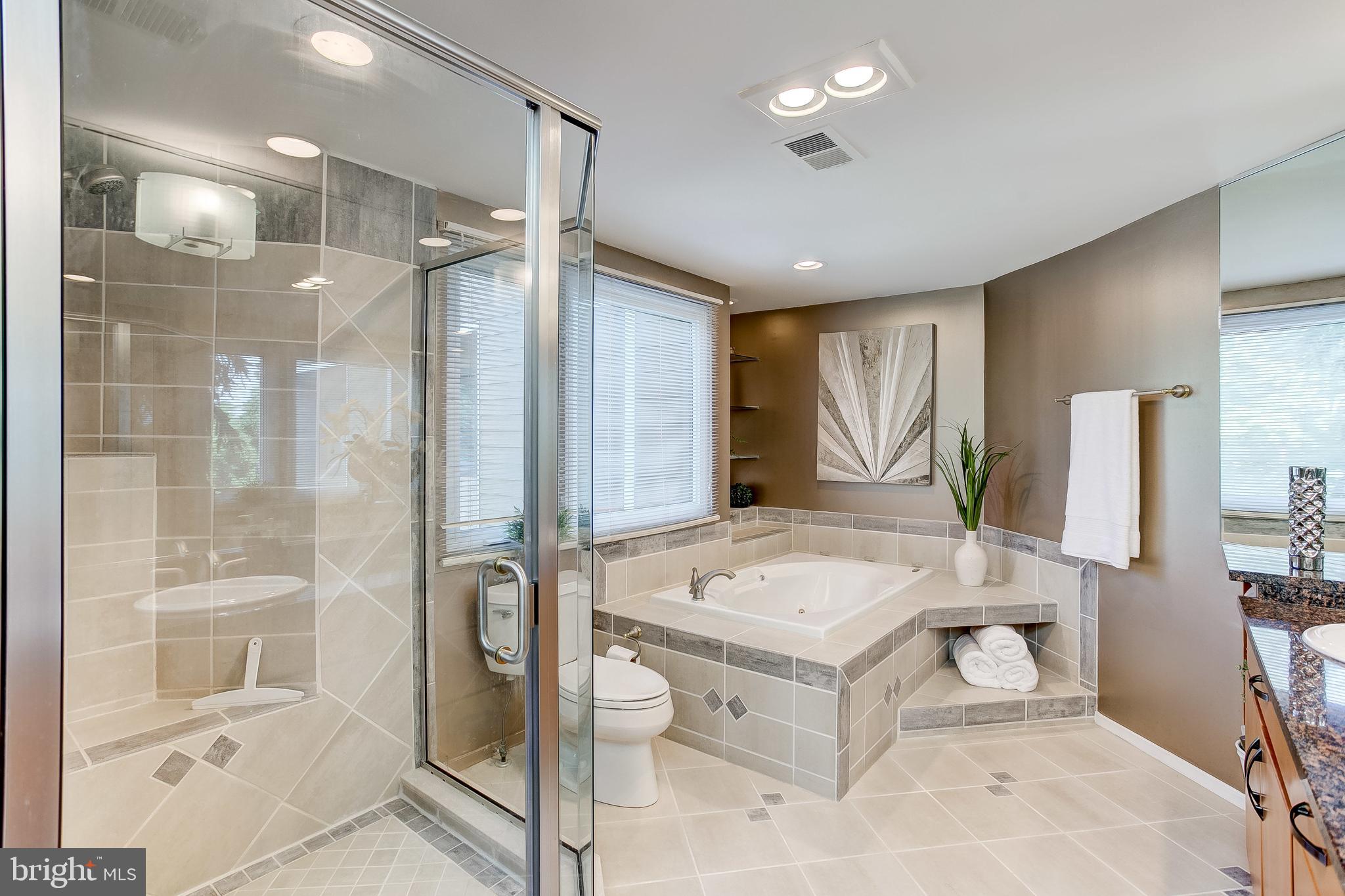 HOBBITS GLEN - Residential