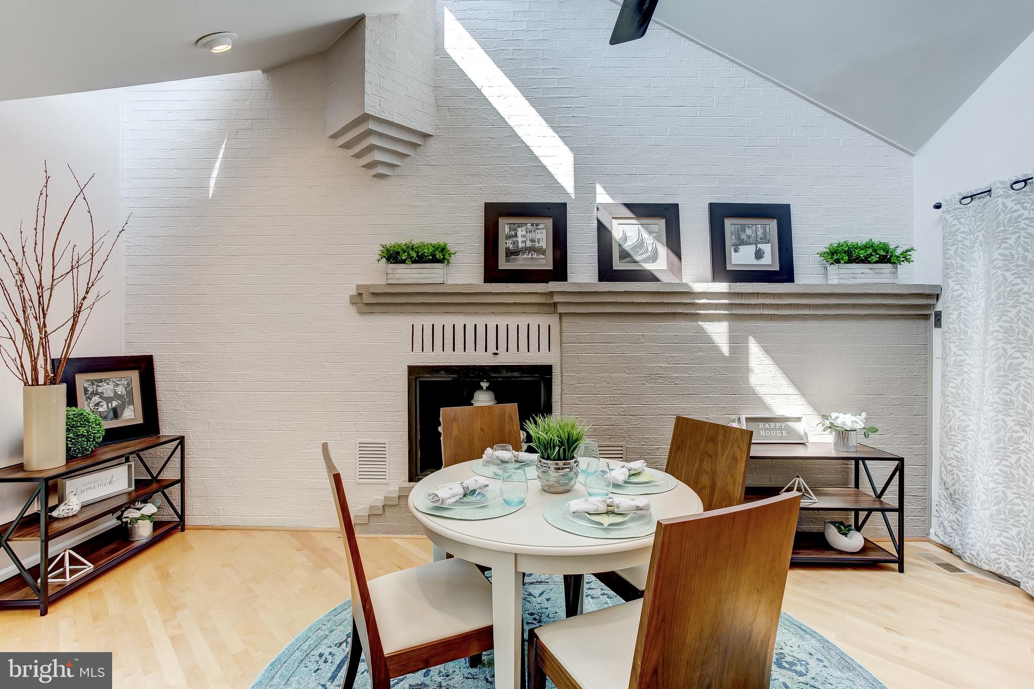 HOBBITS GLEN - Residential