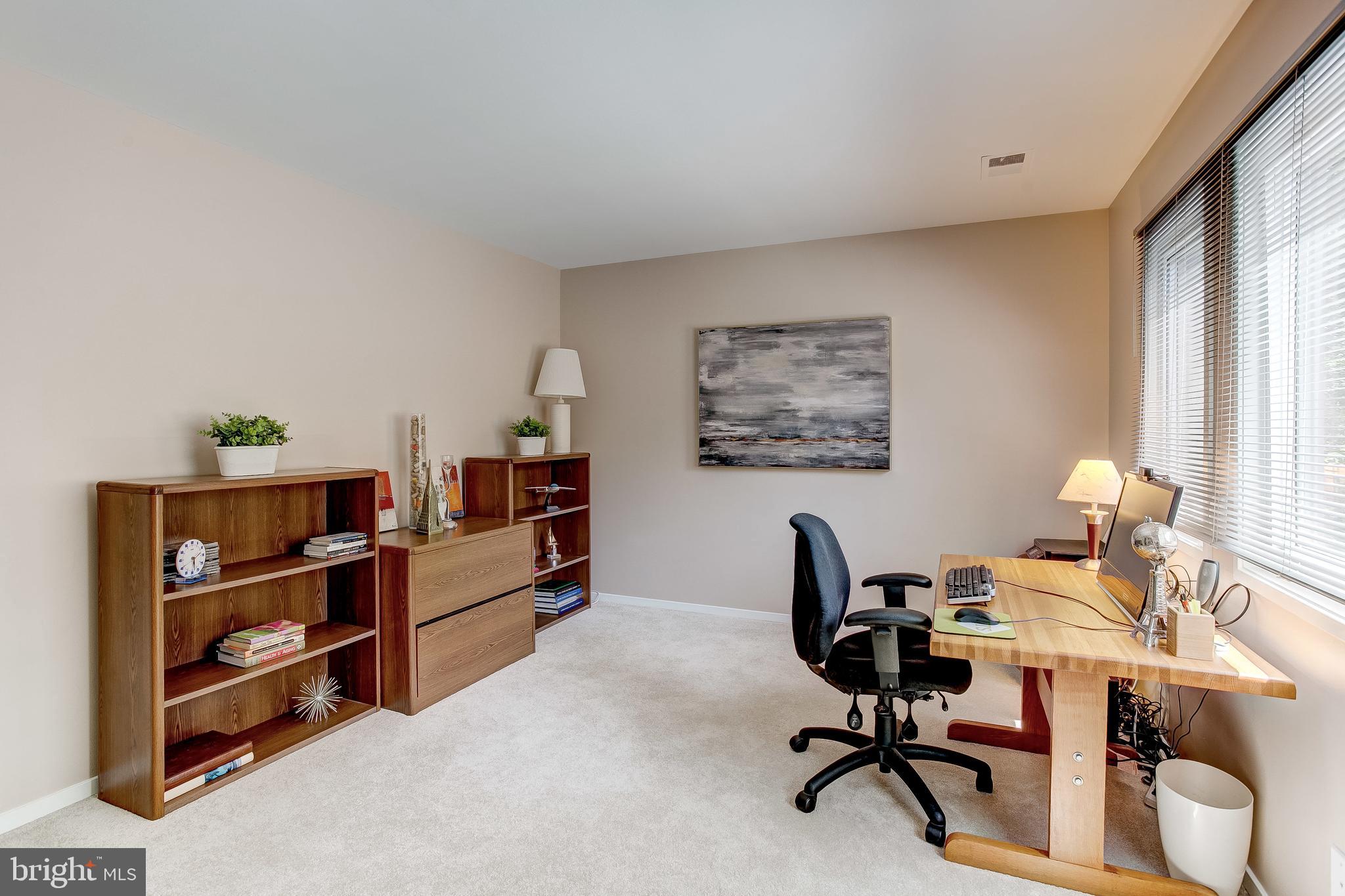 HOBBITS GLEN - Residential