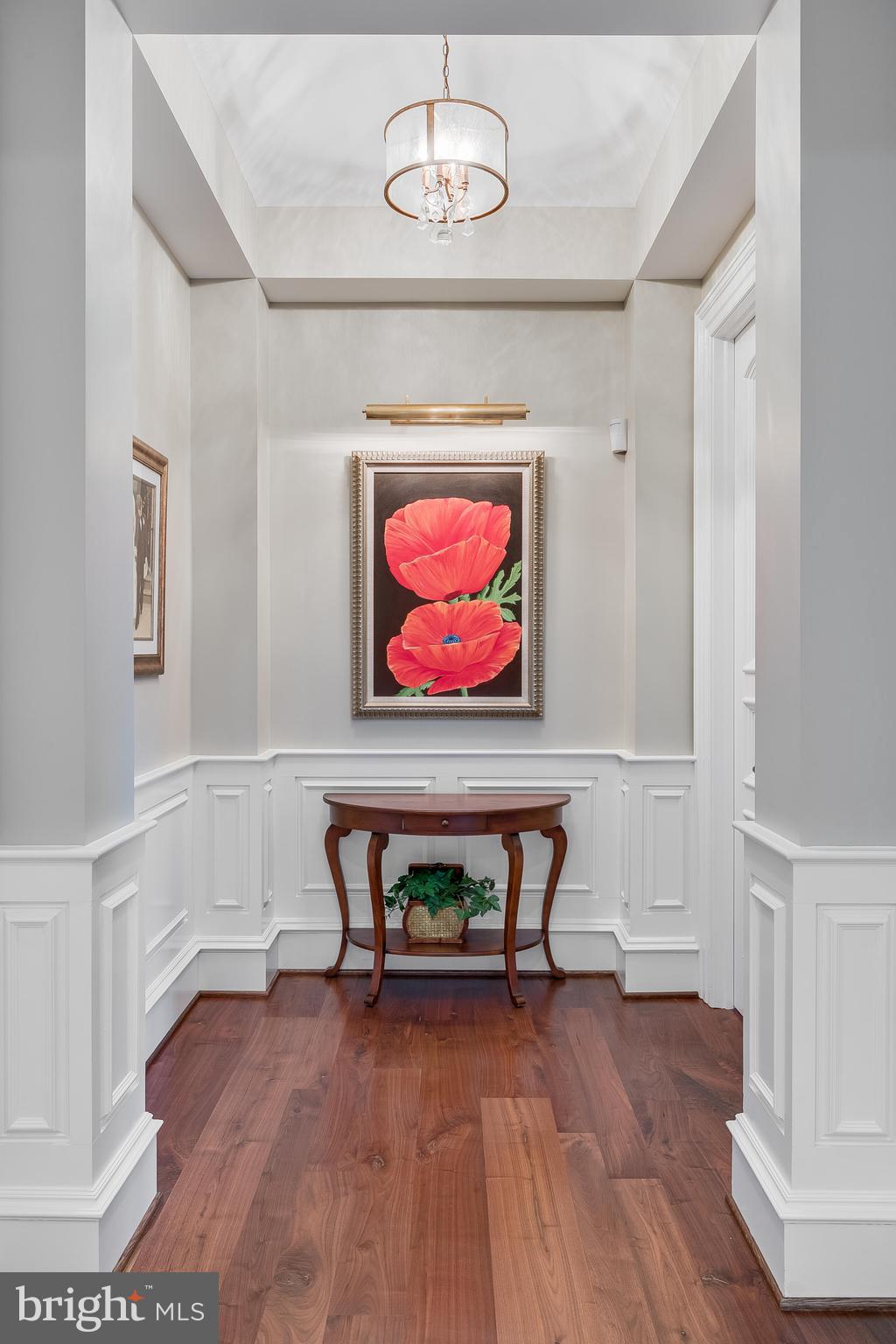 ESTATES @ CREIGHTON FARM - Residential