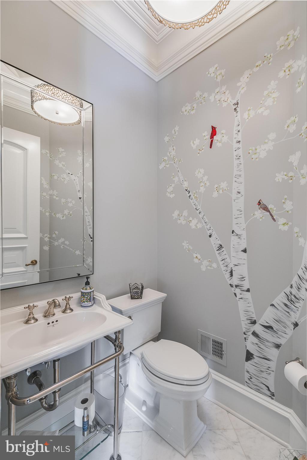 ESTATES @ CREIGHTON FARM - Residential