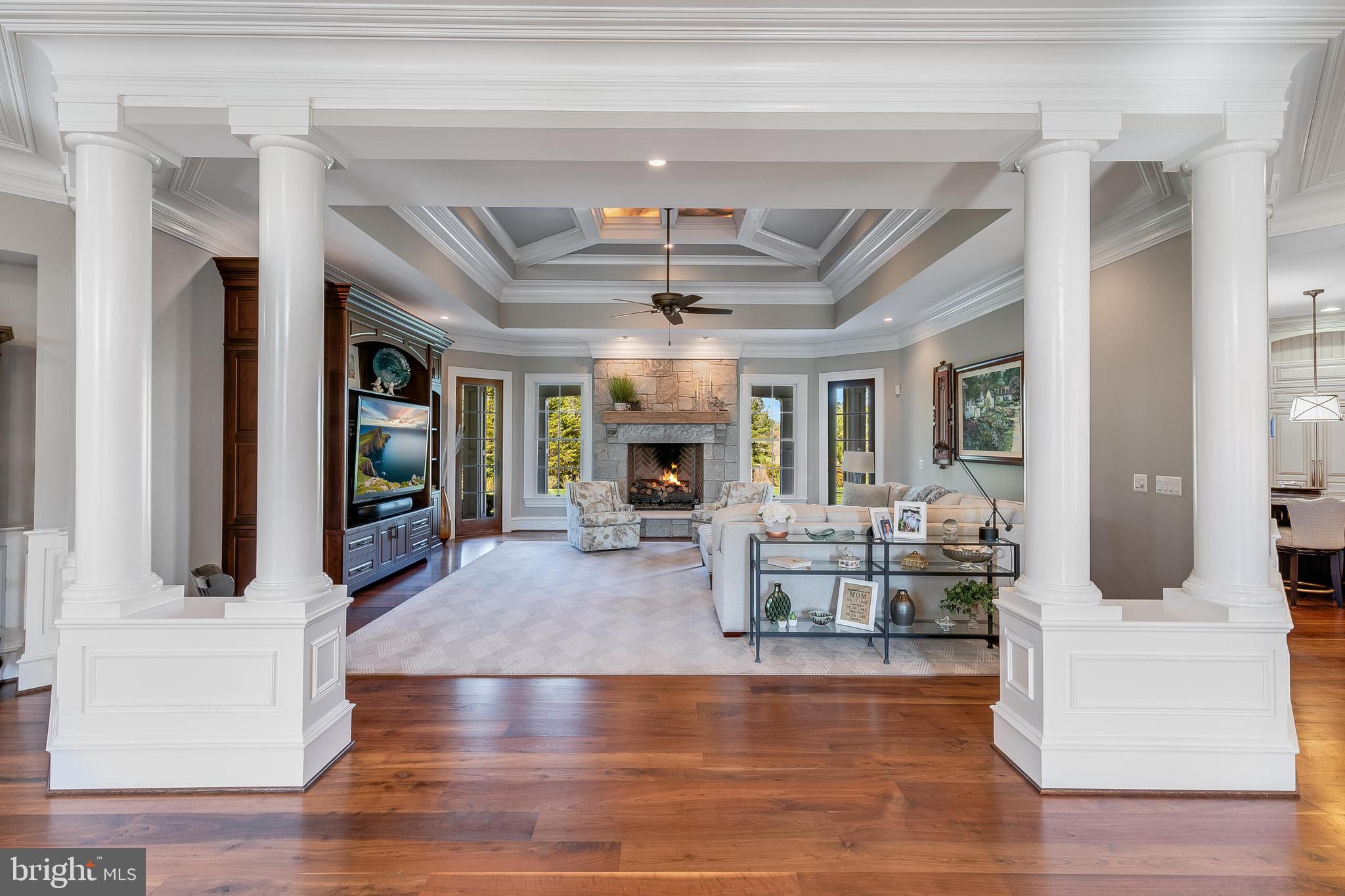 ESTATES @ CREIGHTON FARM - Residential