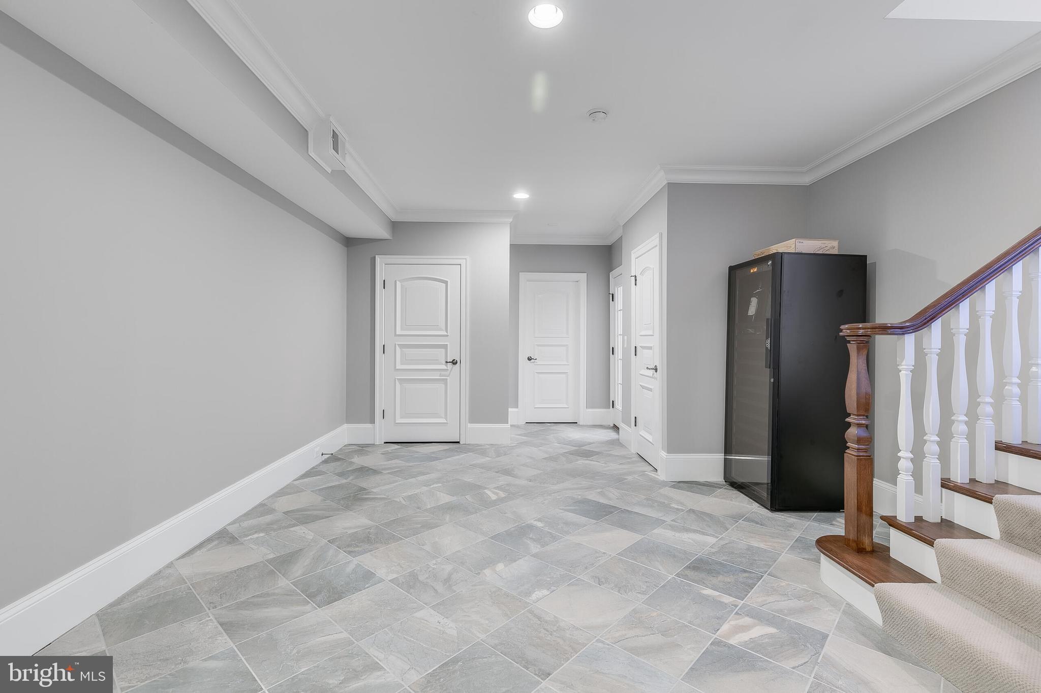 ESTATES @ CREIGHTON FARM - Residential