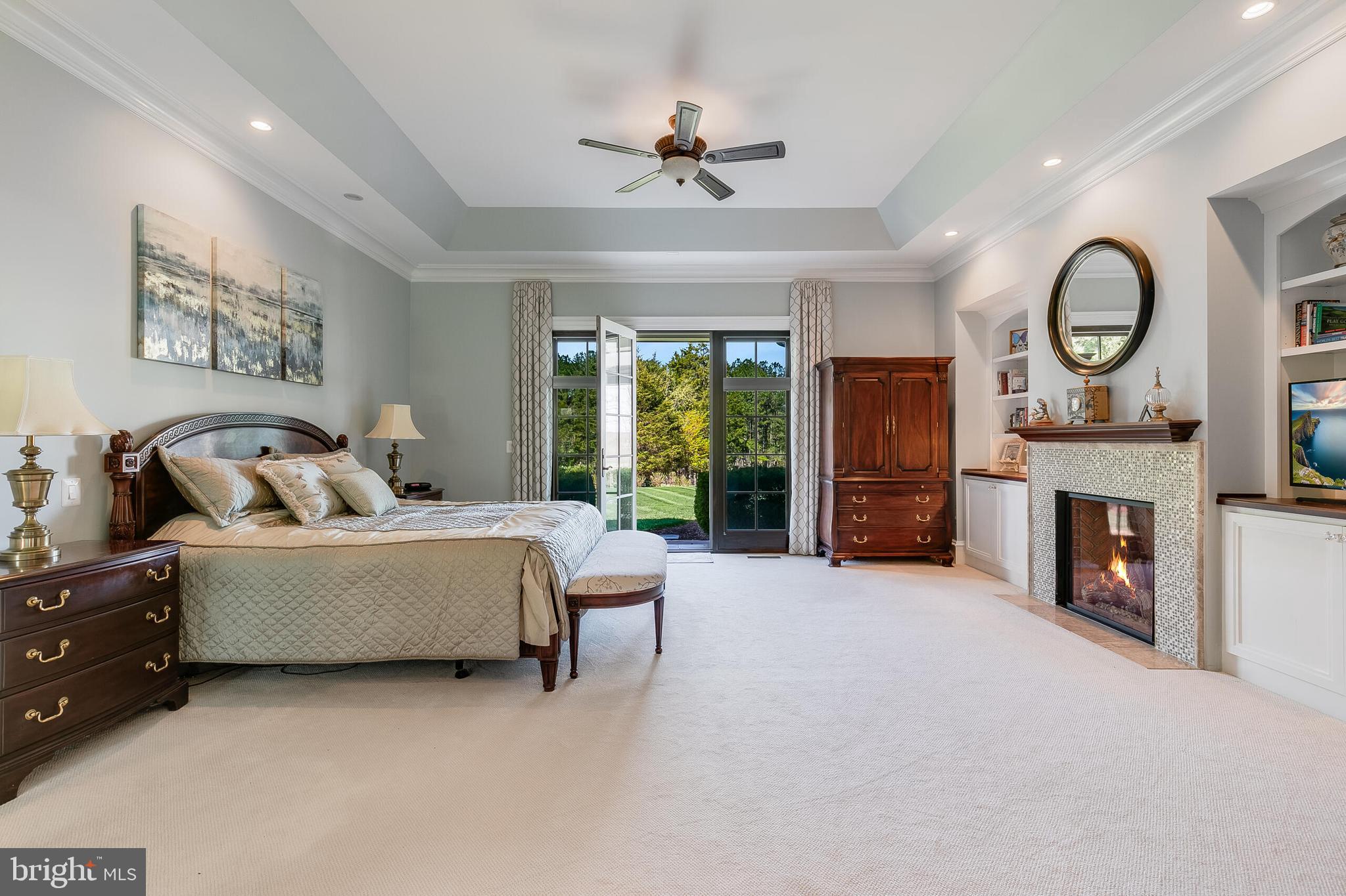 ESTATES @ CREIGHTON FARM - Residential