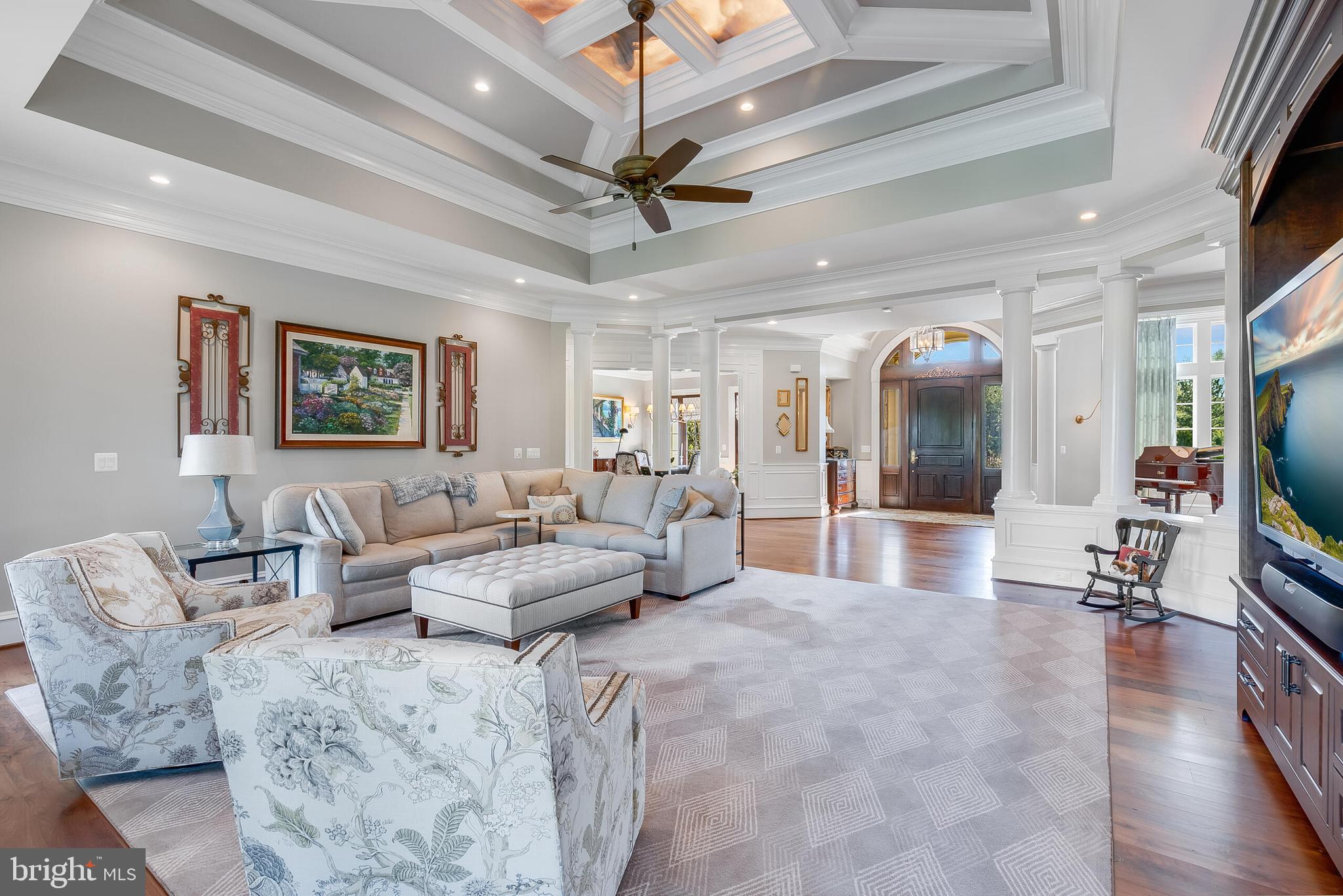 ESTATES @ CREIGHTON FARM - Residential