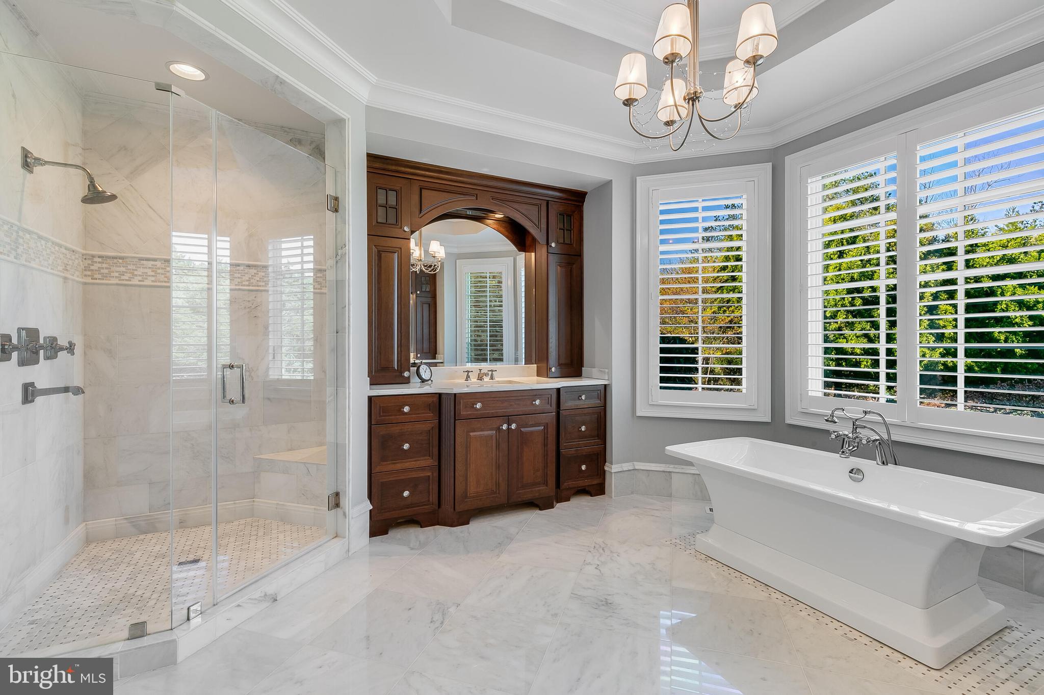 ESTATES @ CREIGHTON FARM - Residential