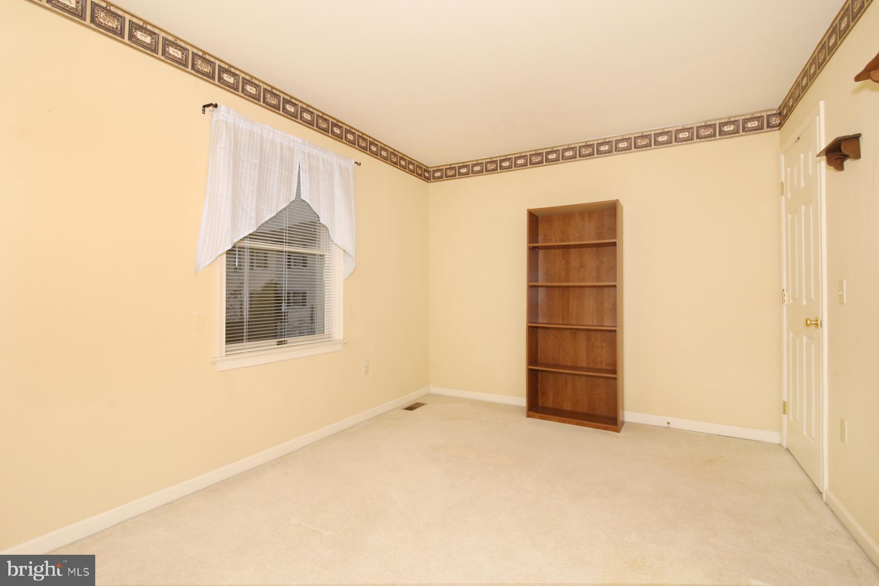 HICKORY HILLS - Residential