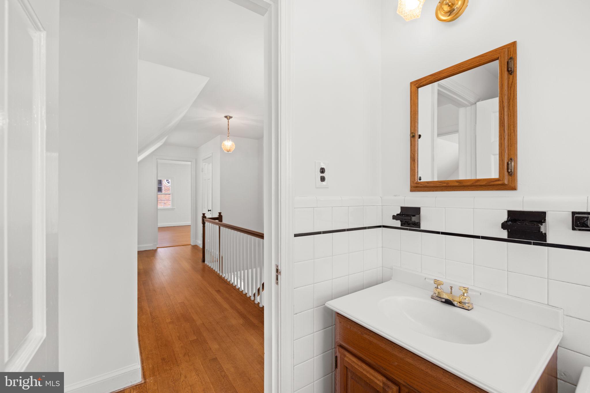 CHEVY CHASE - Residential