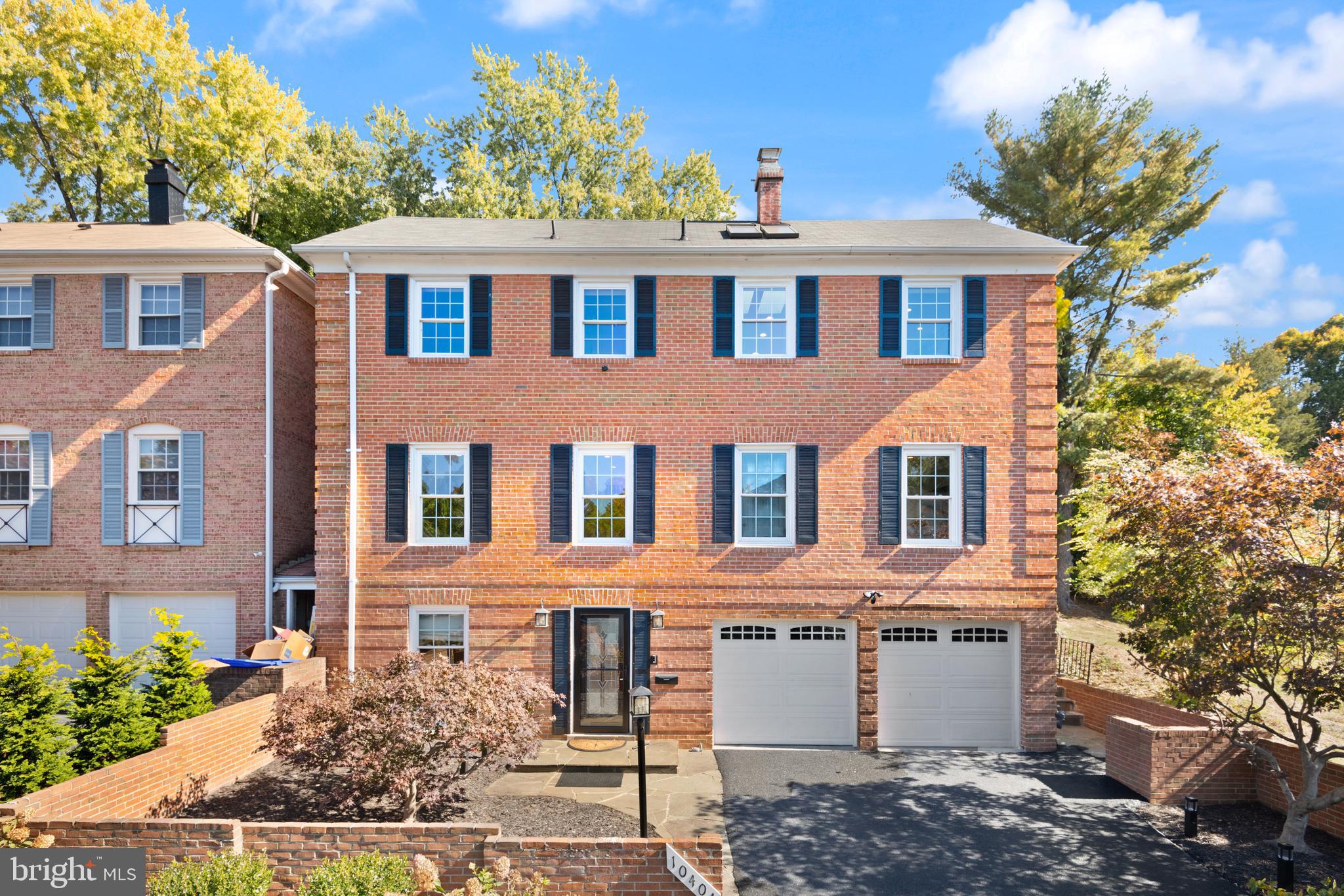 EAST GATE OF POTOMAC - Residential