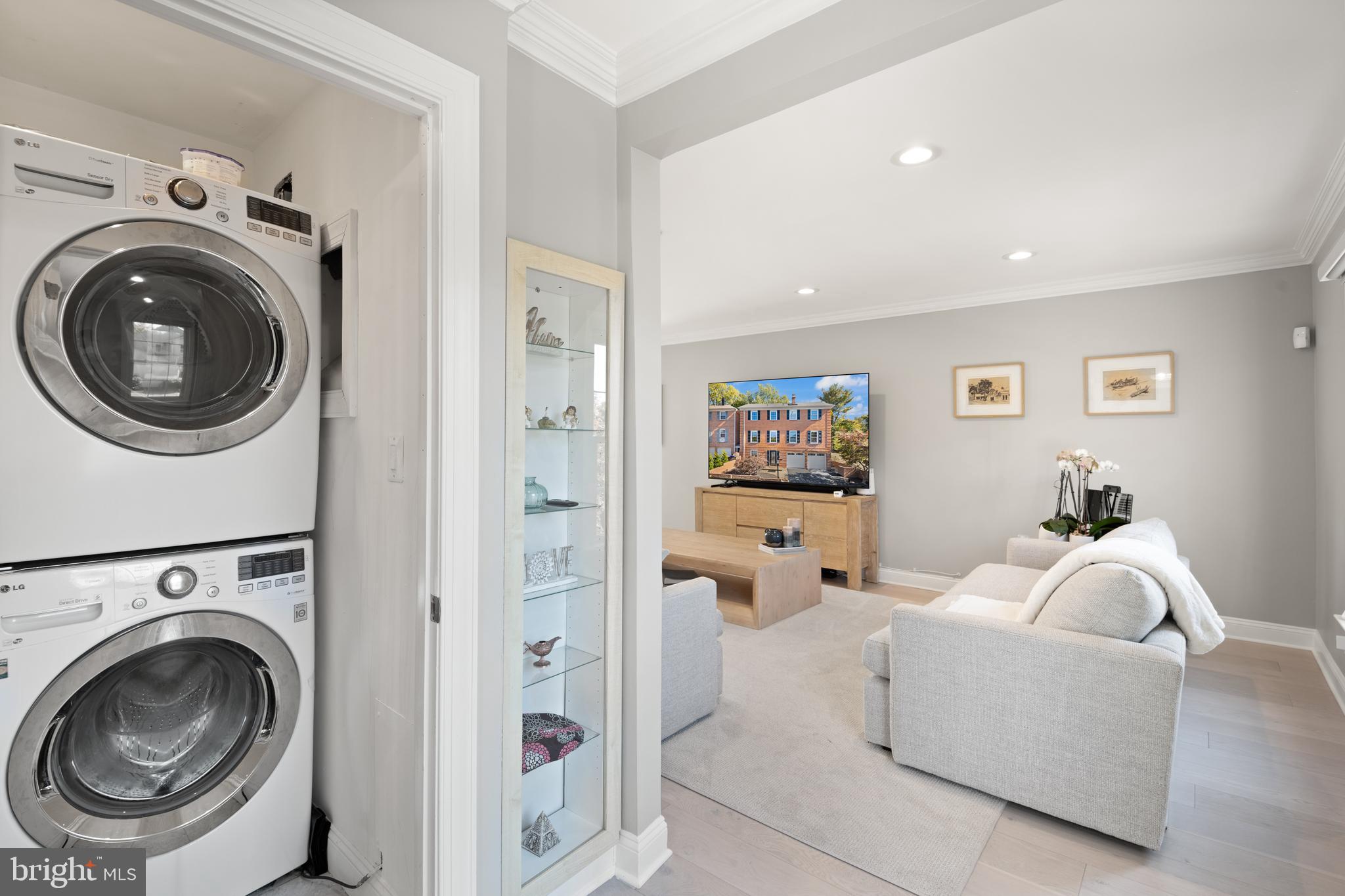 EAST GATE OF POTOMAC - Residential