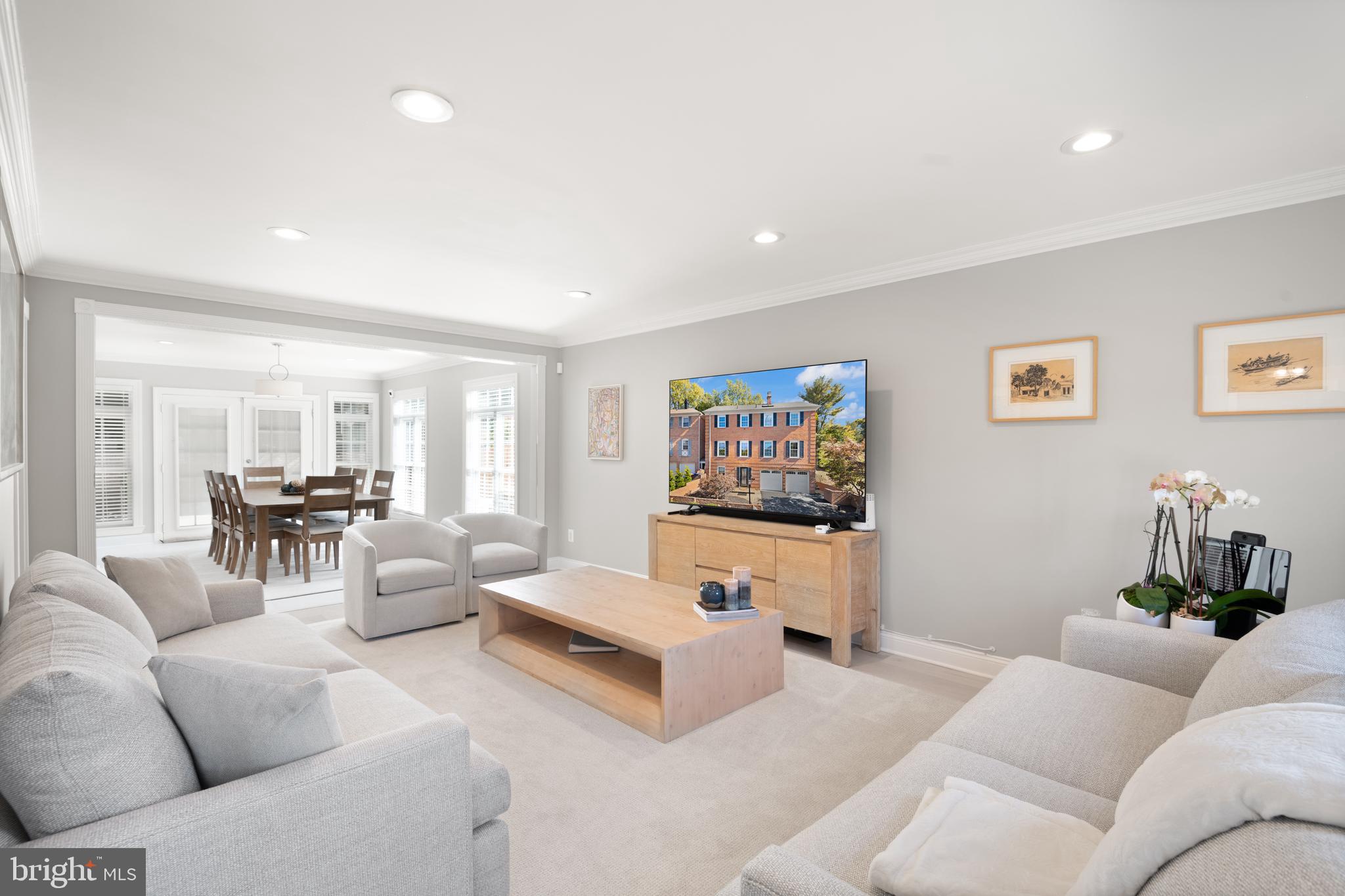 EAST GATE OF POTOMAC - Residential