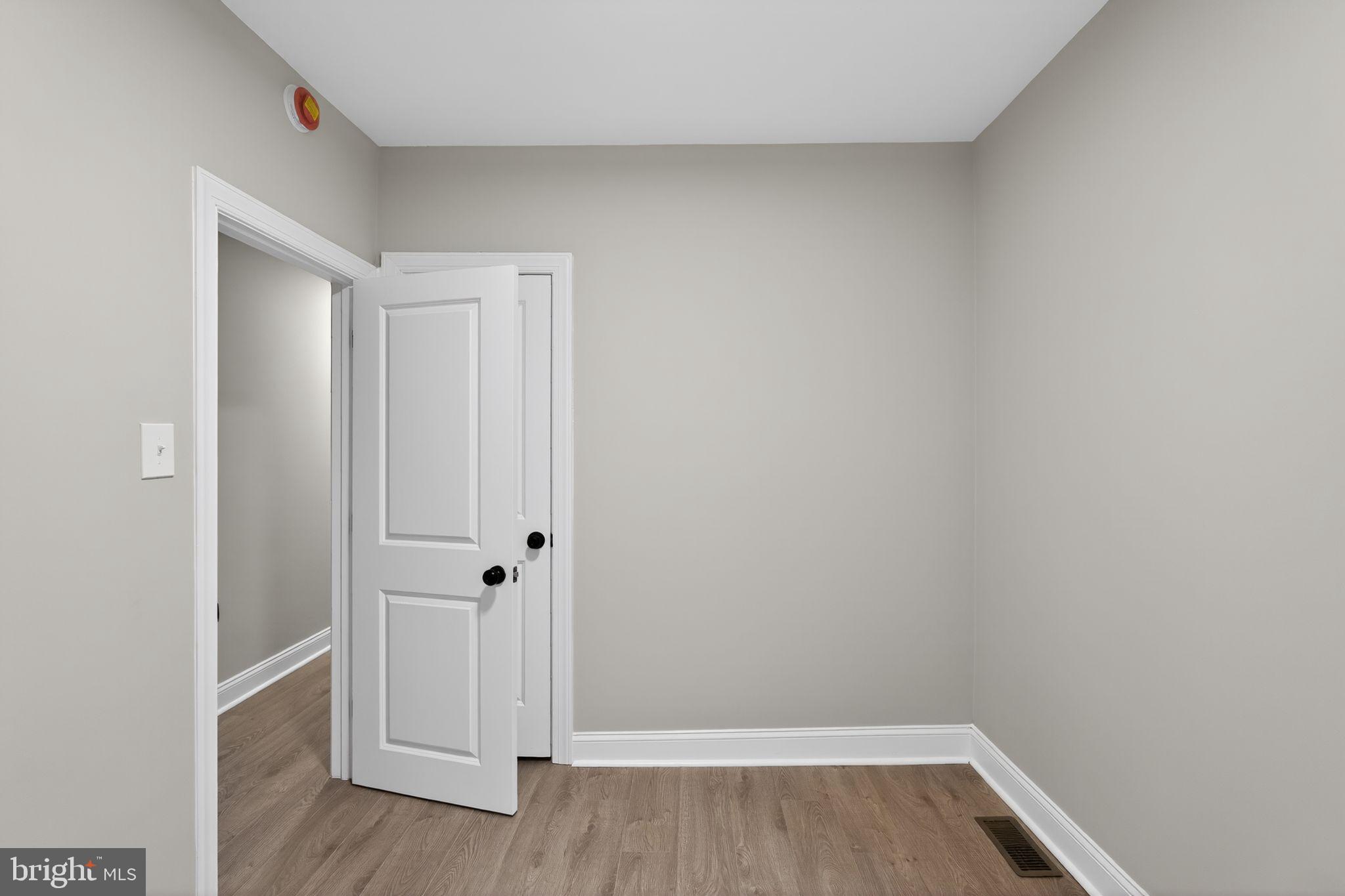 COBBS CREEK - Residential