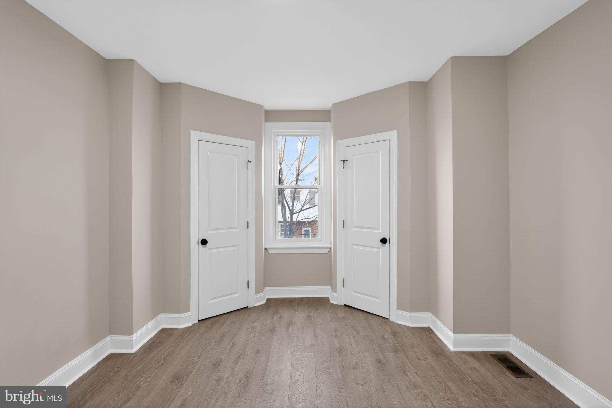 COBBS CREEK - Residential