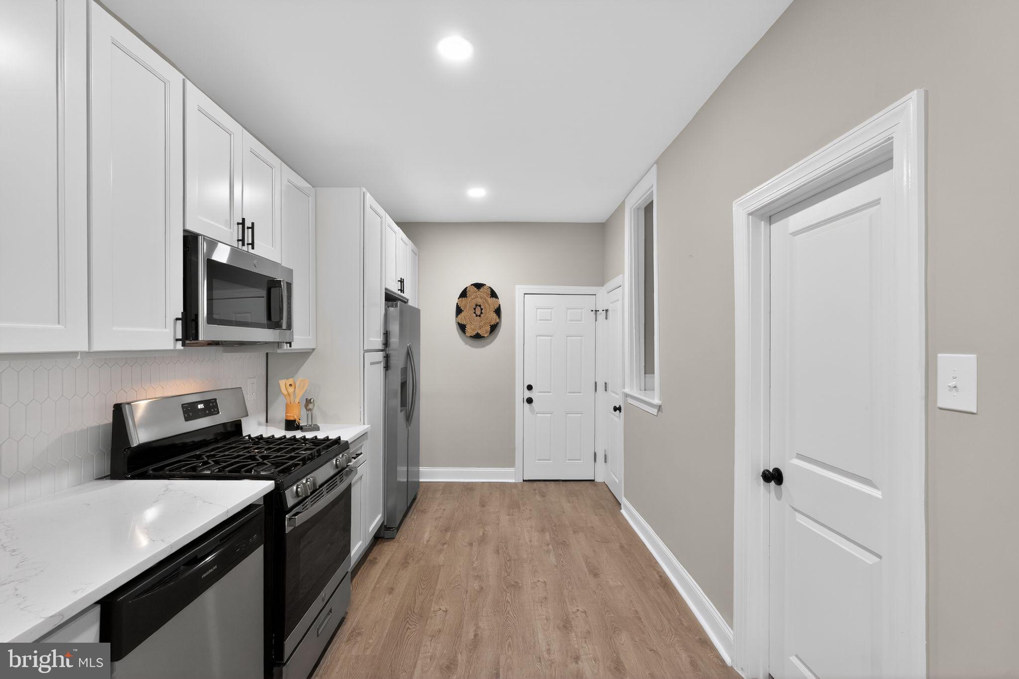 COBBS CREEK - Residential