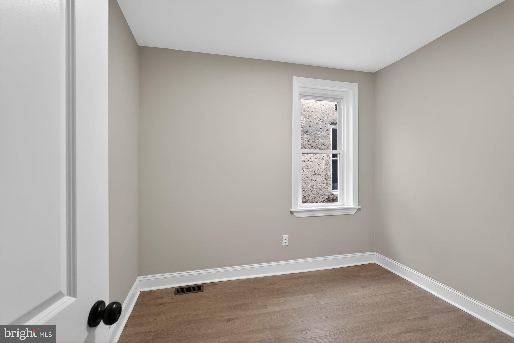 COBBS CREEK - Residential