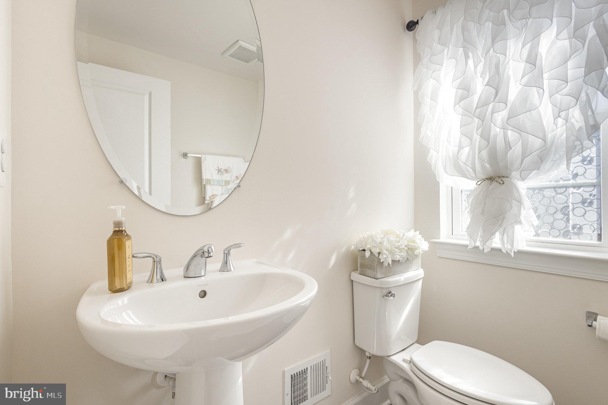 BRADLEY SQUARE - Residential