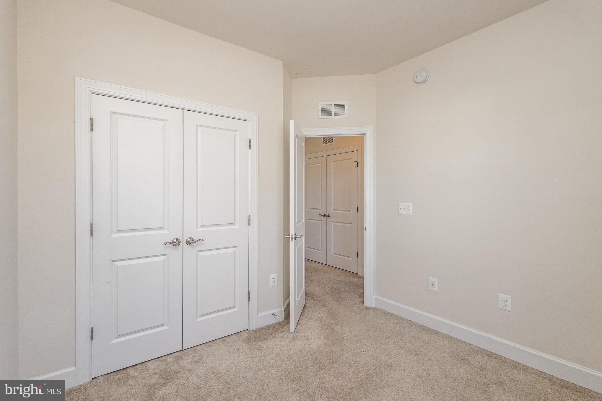 BRADLEY SQUARE - Residential