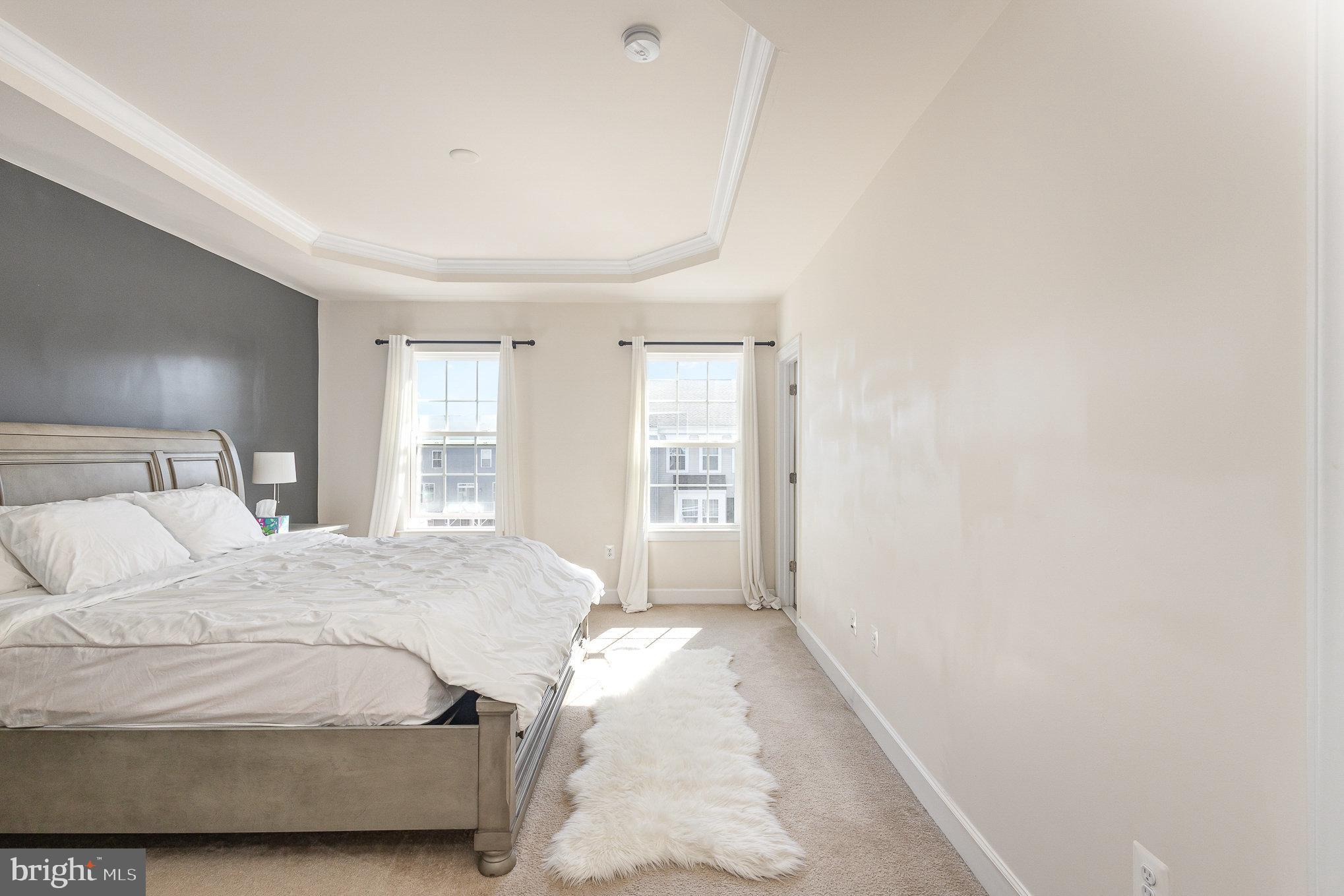 BRADLEY SQUARE - Residential