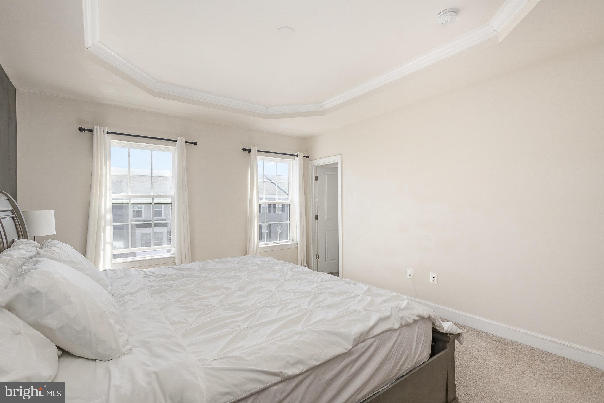 BRADLEY SQUARE - Residential