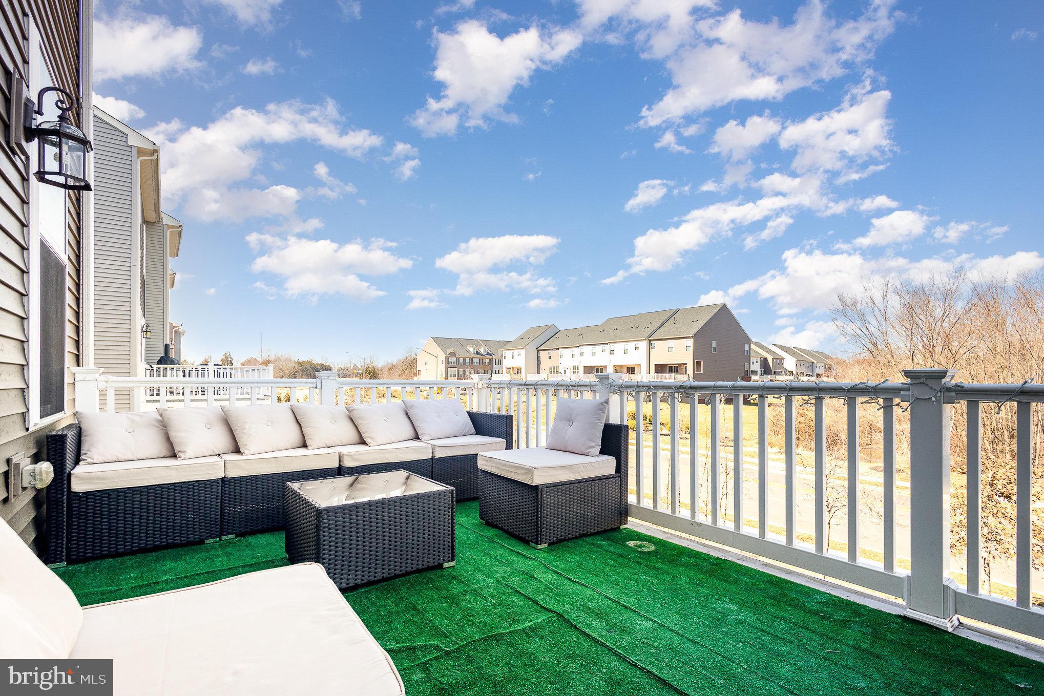 BRADLEY SQUARE - Residential