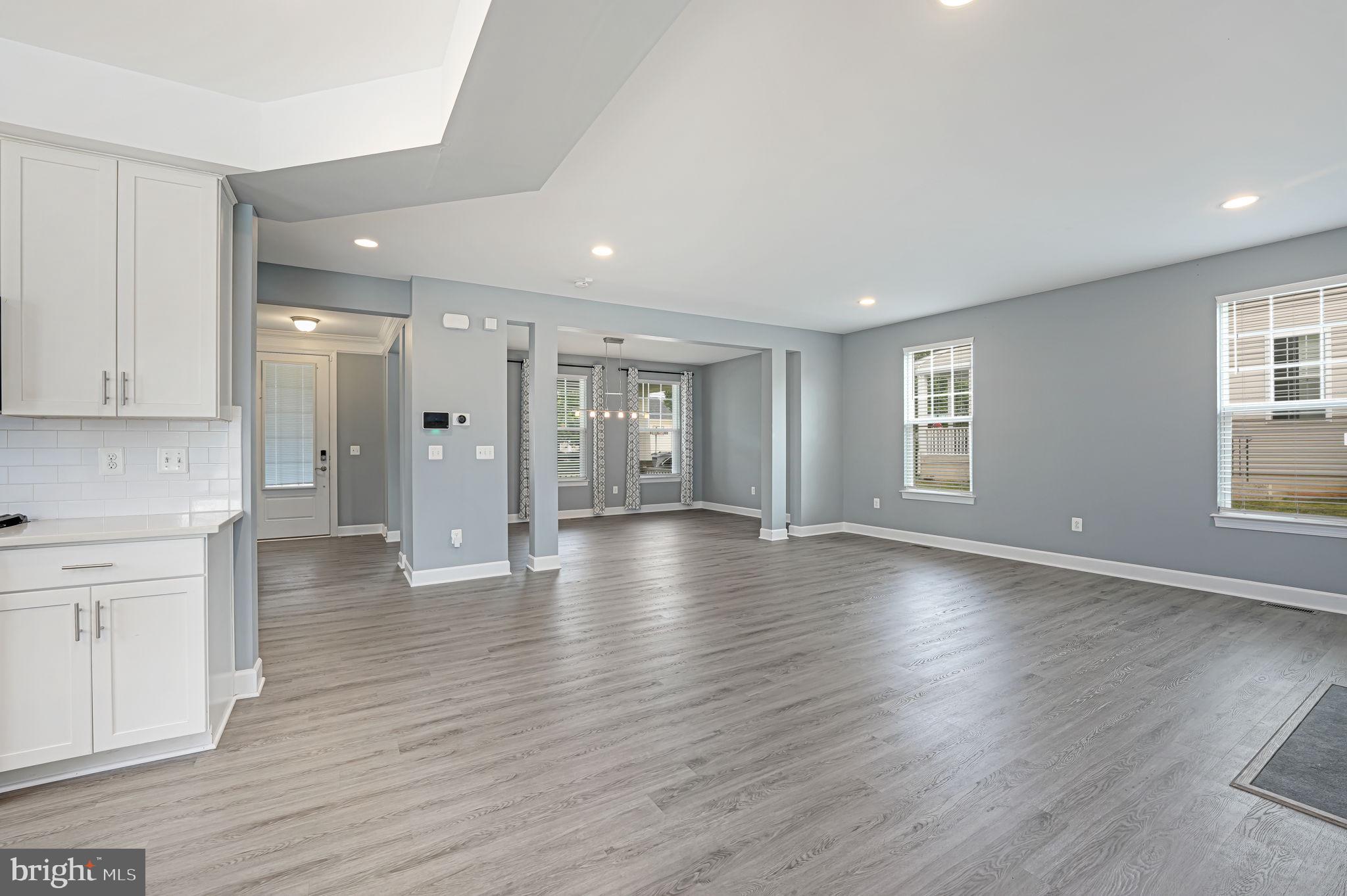 HOPE HILL CROSSING - Residential