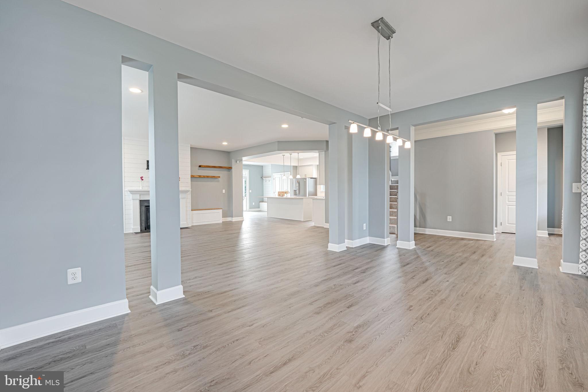 HOPE HILL CROSSING - Residential