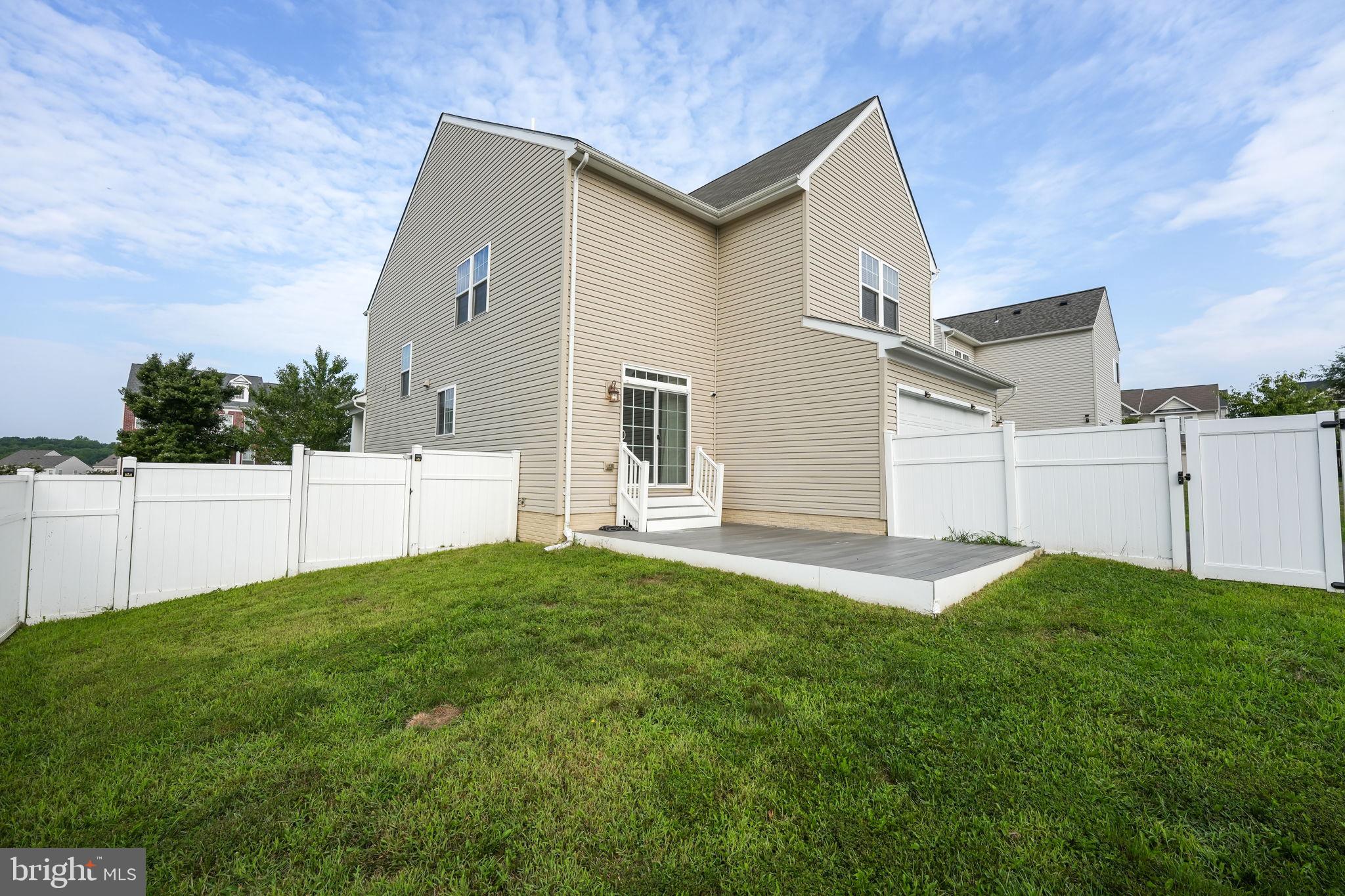 HOPE HILL CROSSING - Residential